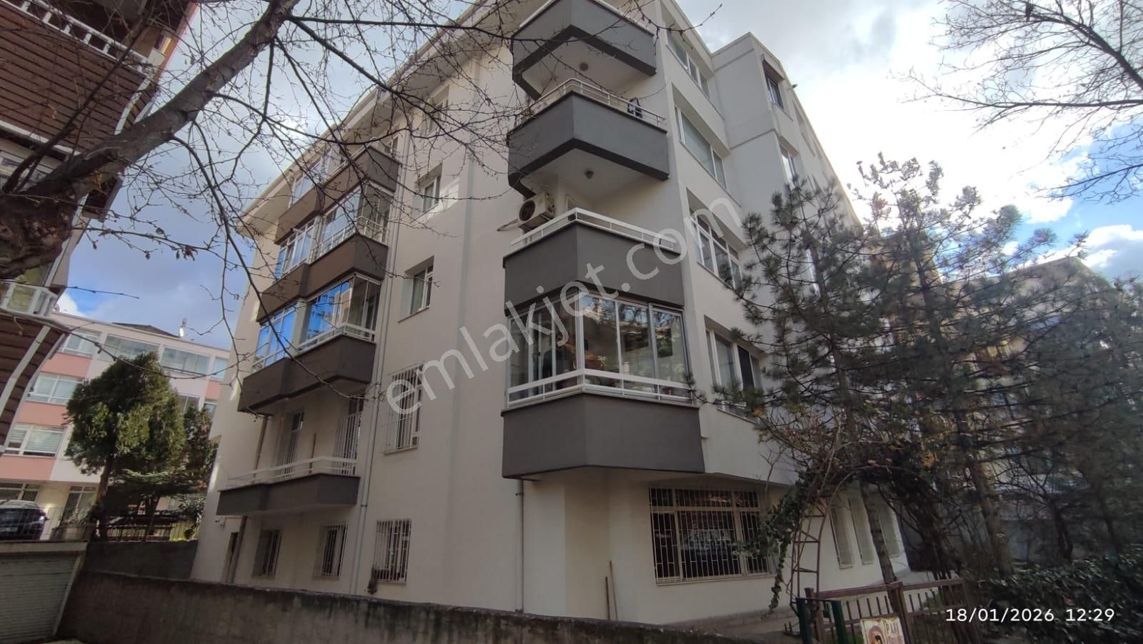 Çankaya Emek Mah. (metro Yakını) Kiralık 2+1 Daire - Görsel 2