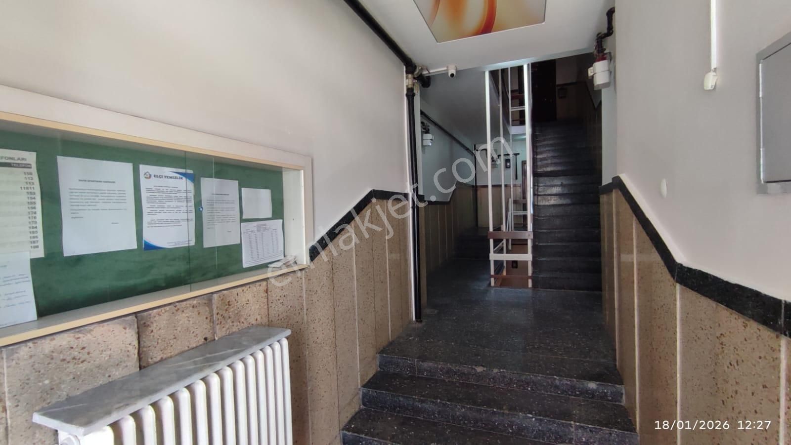 Çankaya Emek Mah. (metro Yakını) Kiralık 2+1 Daire - Görsel 5