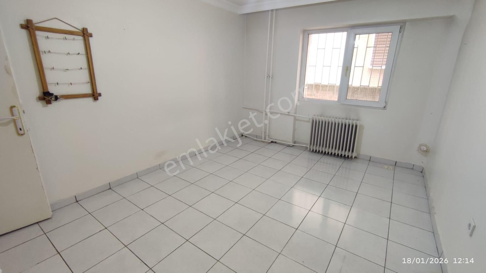 Çankaya Emek Mah. (metro Yakını) Kiralık 2+1 Daire - Görsel 14