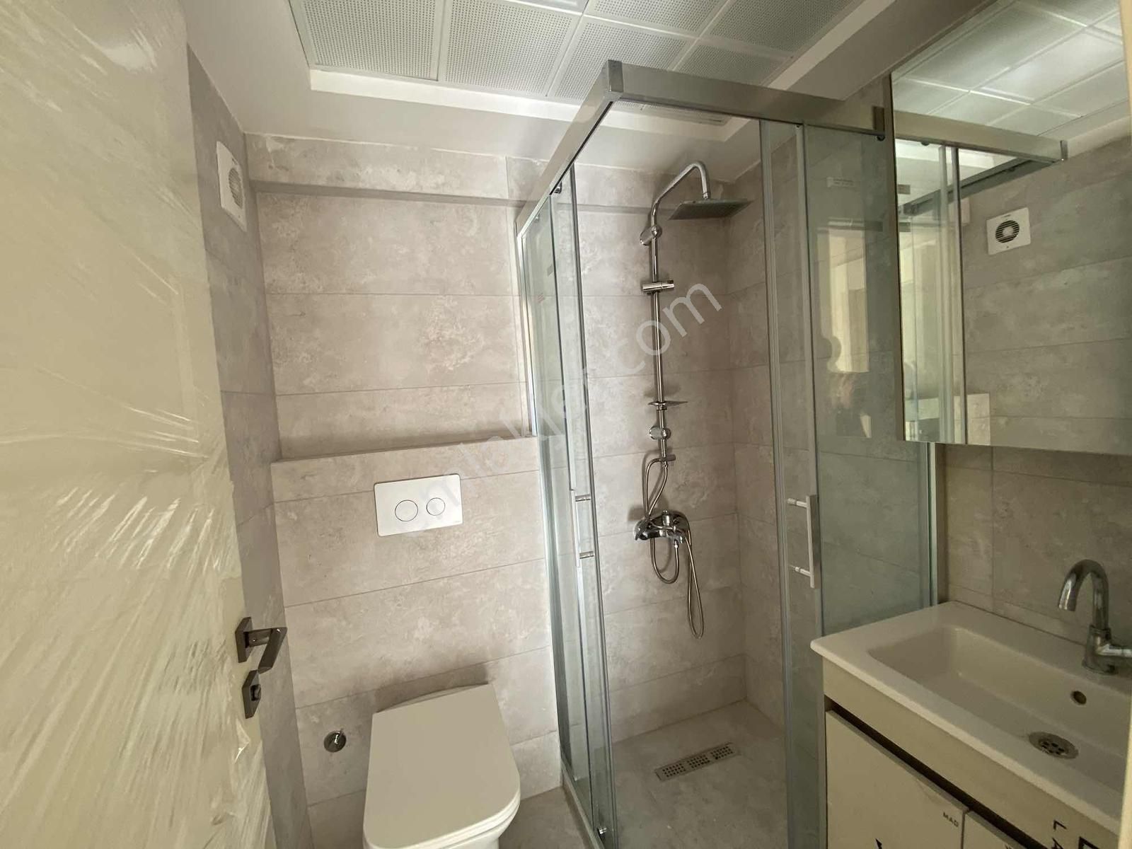 Göksu'da Güvenlikli Site Açık Kapalı Otoparklı Satılık 2+1 Daire - Görsel 21