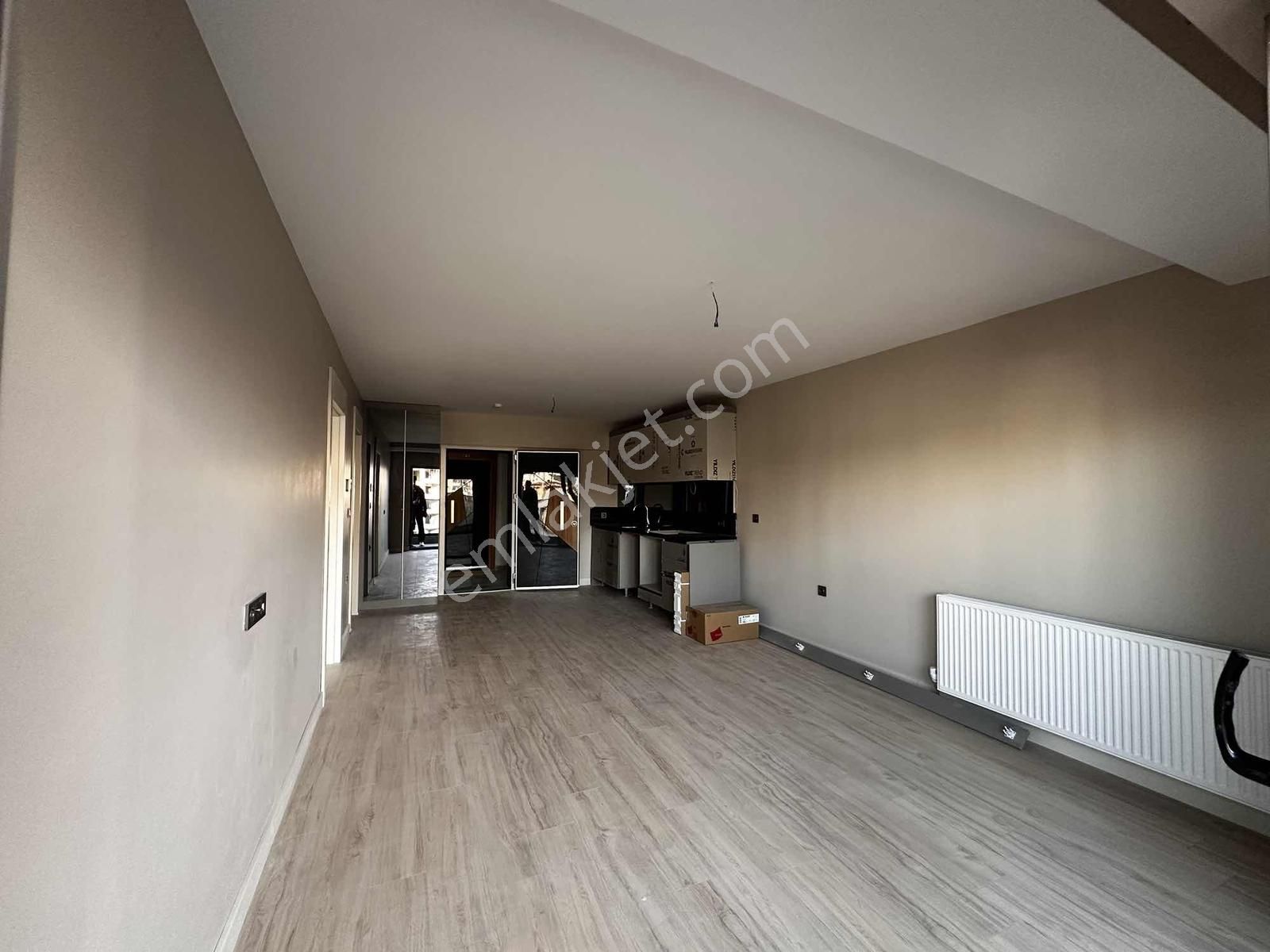 Göksu'da Güvenlikli Site Açık Kapalı Otoparklı Satılık 1+1 Daire - Görsel 32