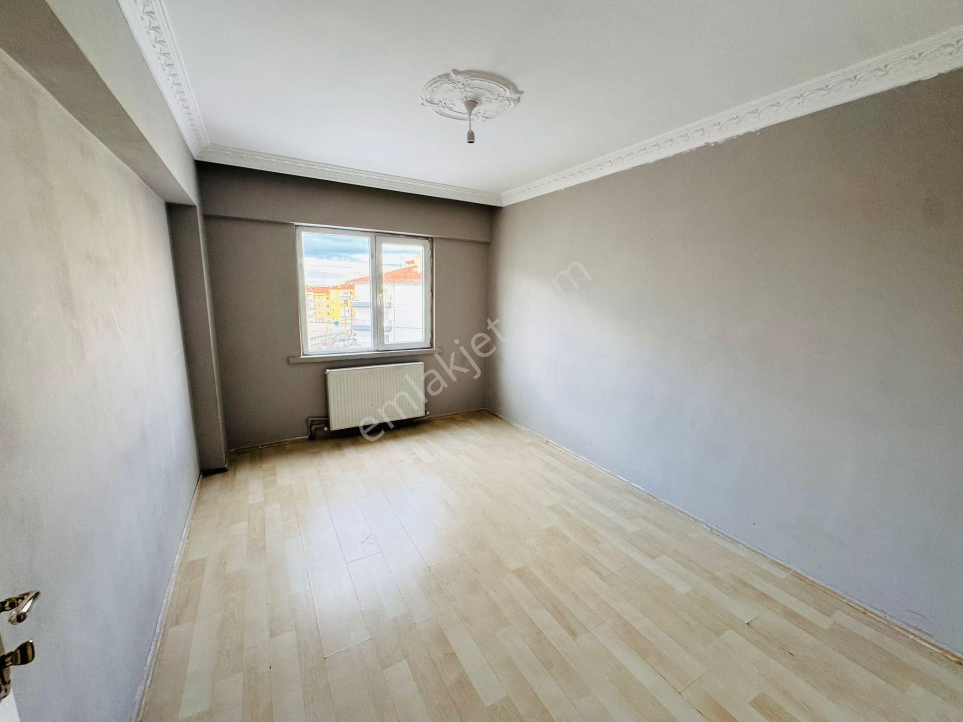 Mamak-ekin Mahallesinde Asansörlü 3+1 Satılık Yüksek Giriş !! - Görsel 9