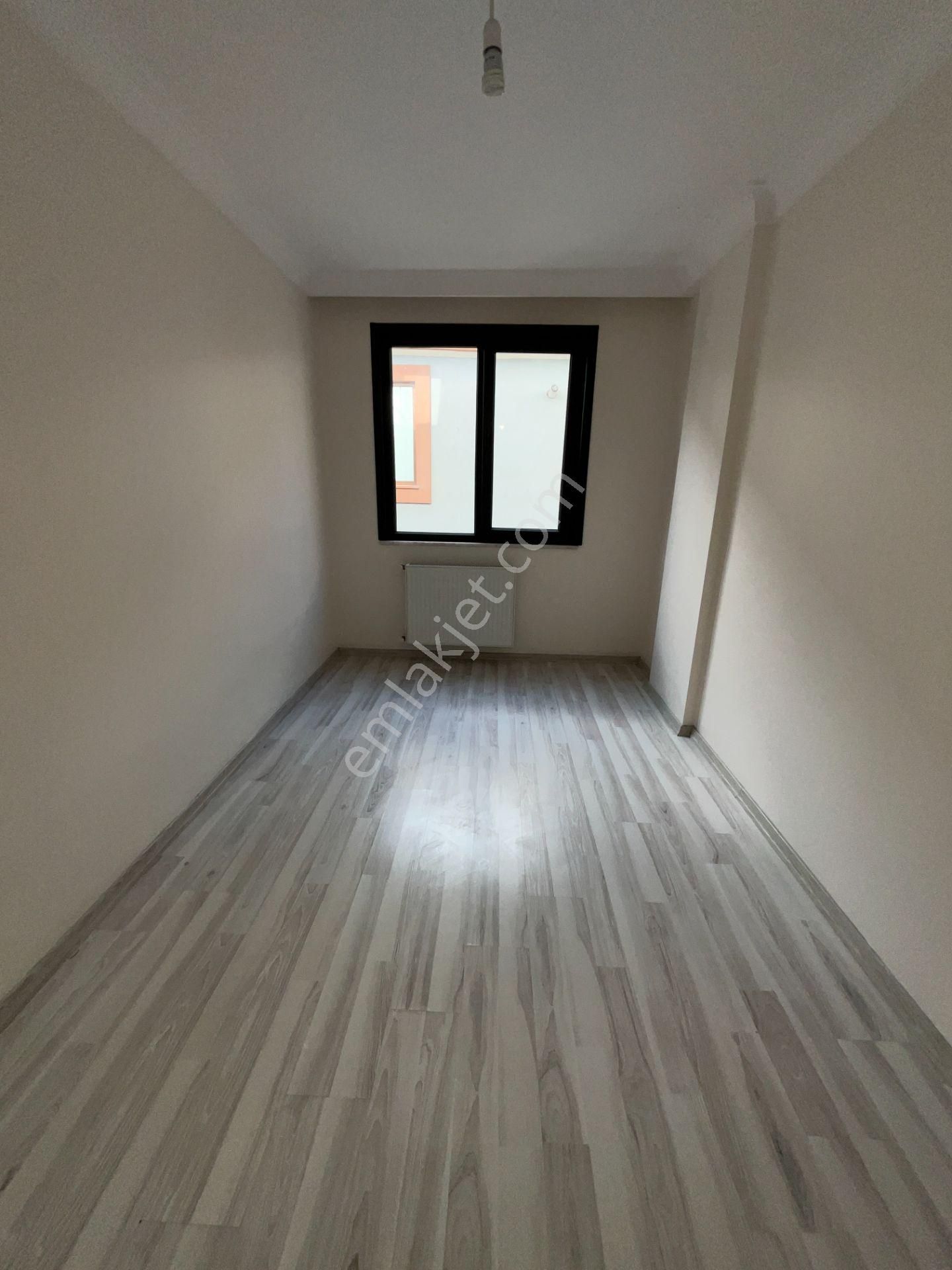 Ataşehir Esatpaşada Ulaşıma Yakın, 2+1 Açık Mutfak Kiralık Daire - Görsel 19