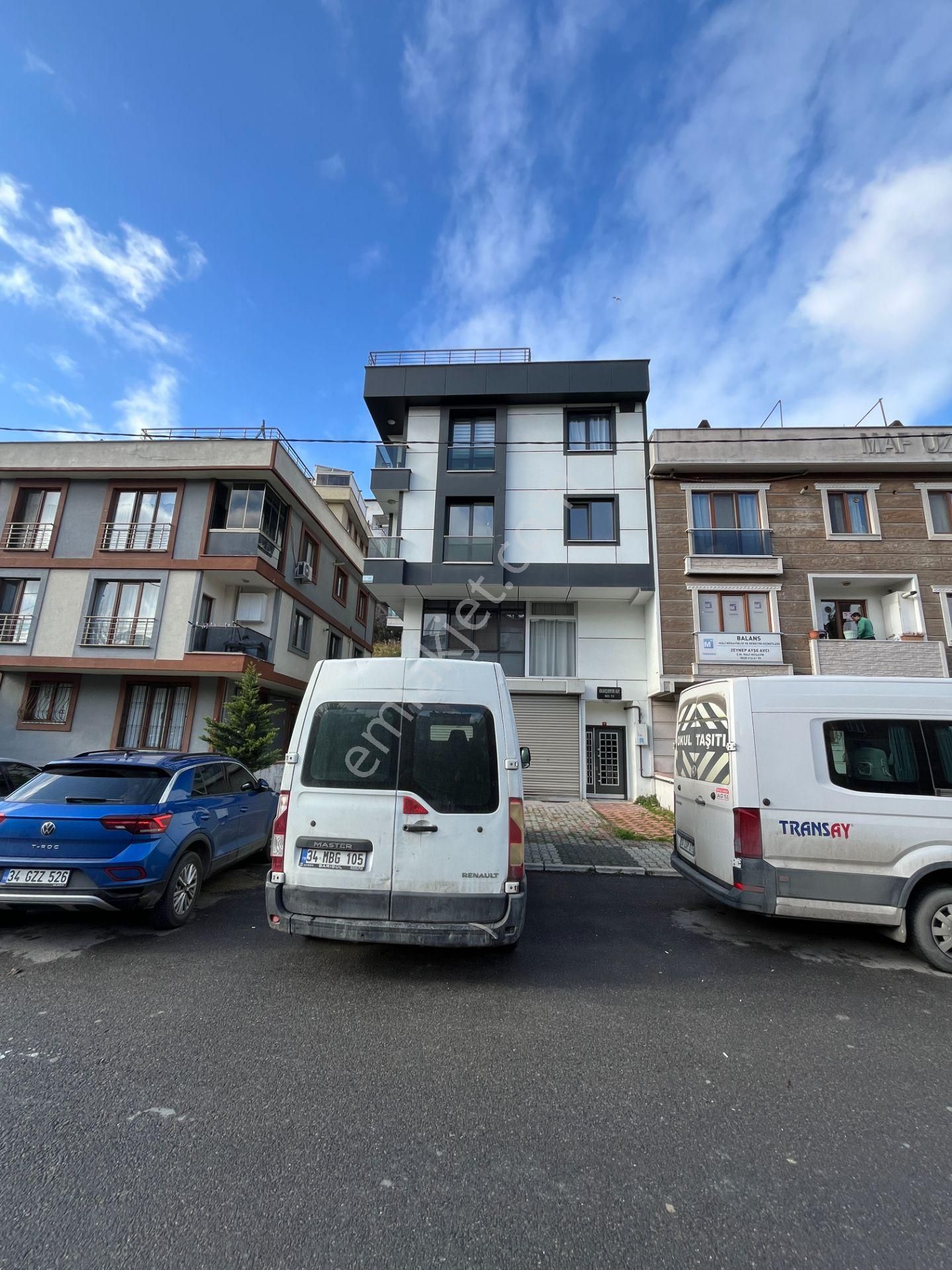 Ataşehir Esatpaşada Ulaşıma Yakın, 2+1 Açık Mutfak Kiralık Daire - Görsel 2