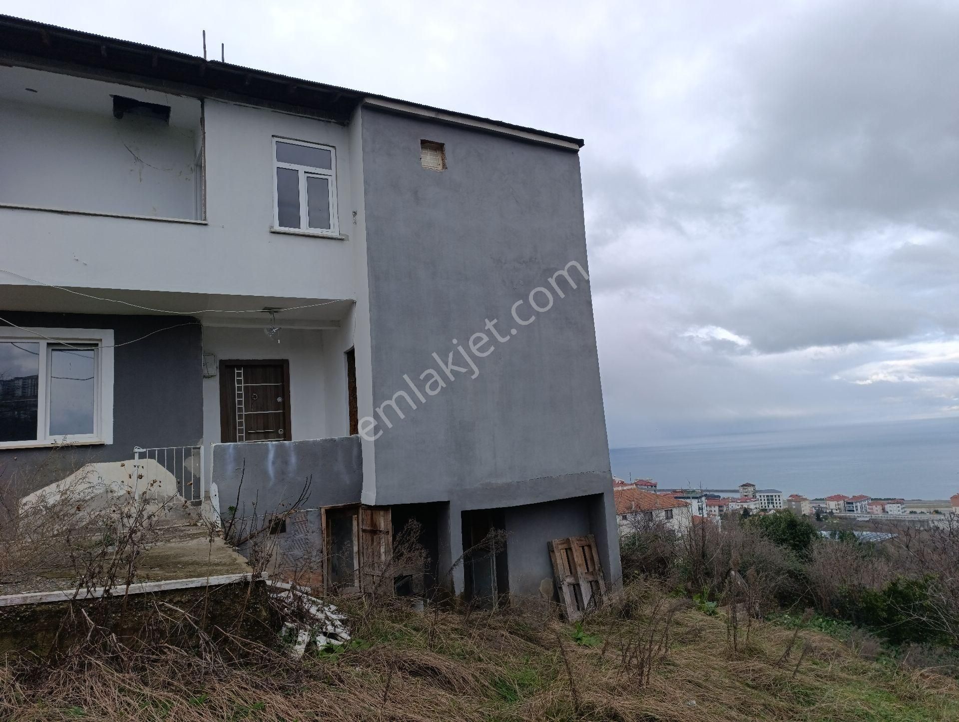 Havalanı Karşısı Kanuni Mahallesinde Satılık Üzerinde 2 Katlı Ev Ve Arsası - Görsel 12
