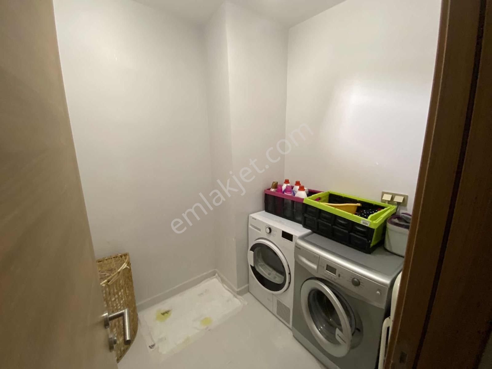Bahçeşehir Ebruli Evleri'nde 5+2 Lüks Tasarımlı Satılık Villa - Görsel 23