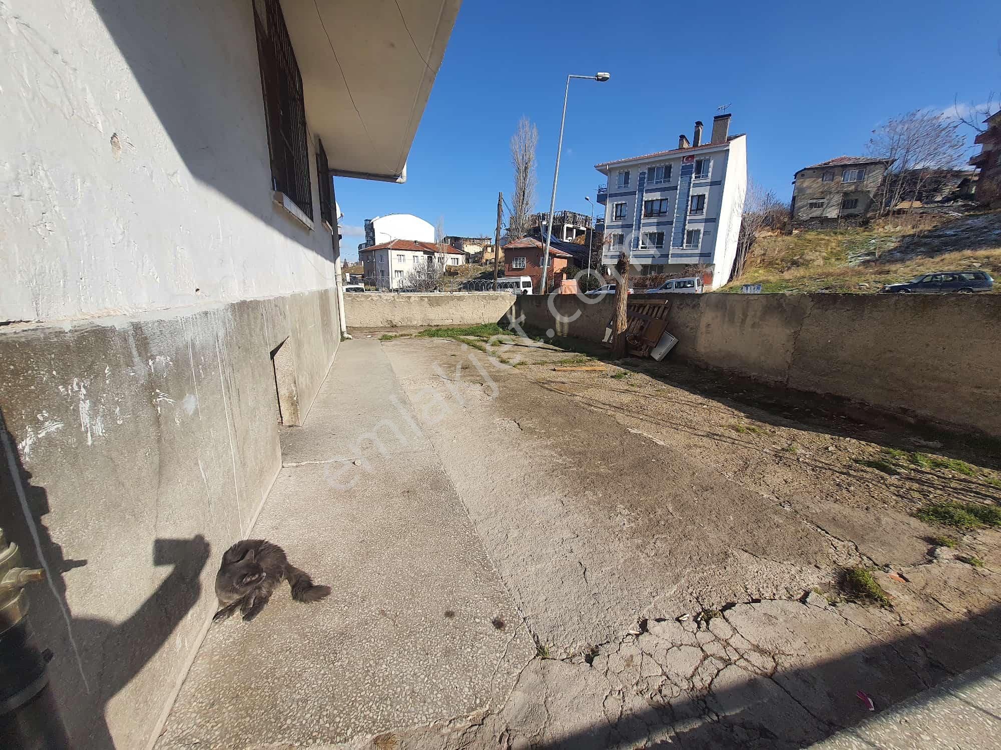 Gültepede Satılık Fırsat Arakat 3+1 Daire Kısa Süre Çok Uygun Fiyata - Görsel 18