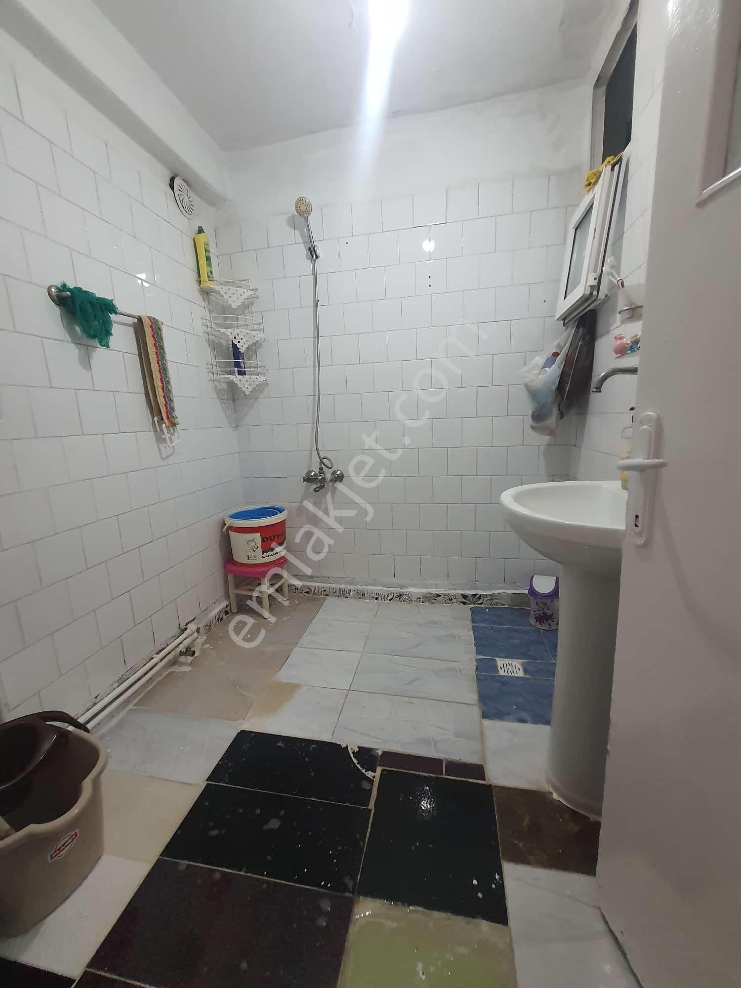 Gültepede Satılık Fırsat Arakat 3+1 Daire Kısa Süre Çok Uygun Fiyata - Görsel 15