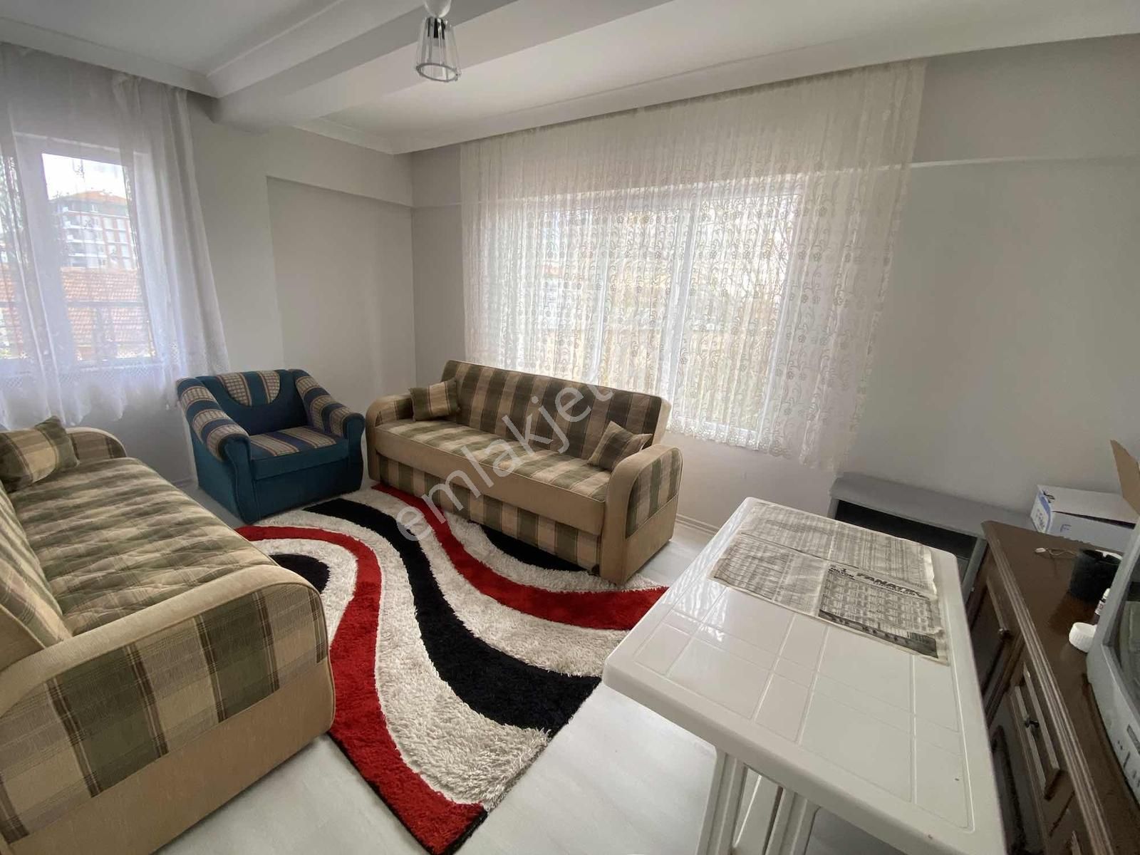 Esenboğa Mahallesinde Ara Katta Full Eşyalı Satılık Daire - Görsel 8