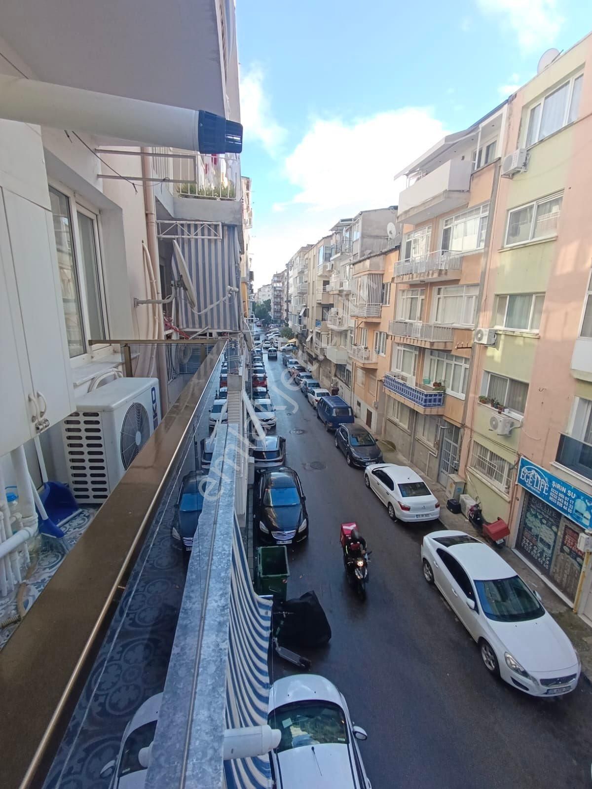 İzmirspor Metrosuna Yakın Ultra Lüks Satılık 2 + 1 Daire - Görsel 25