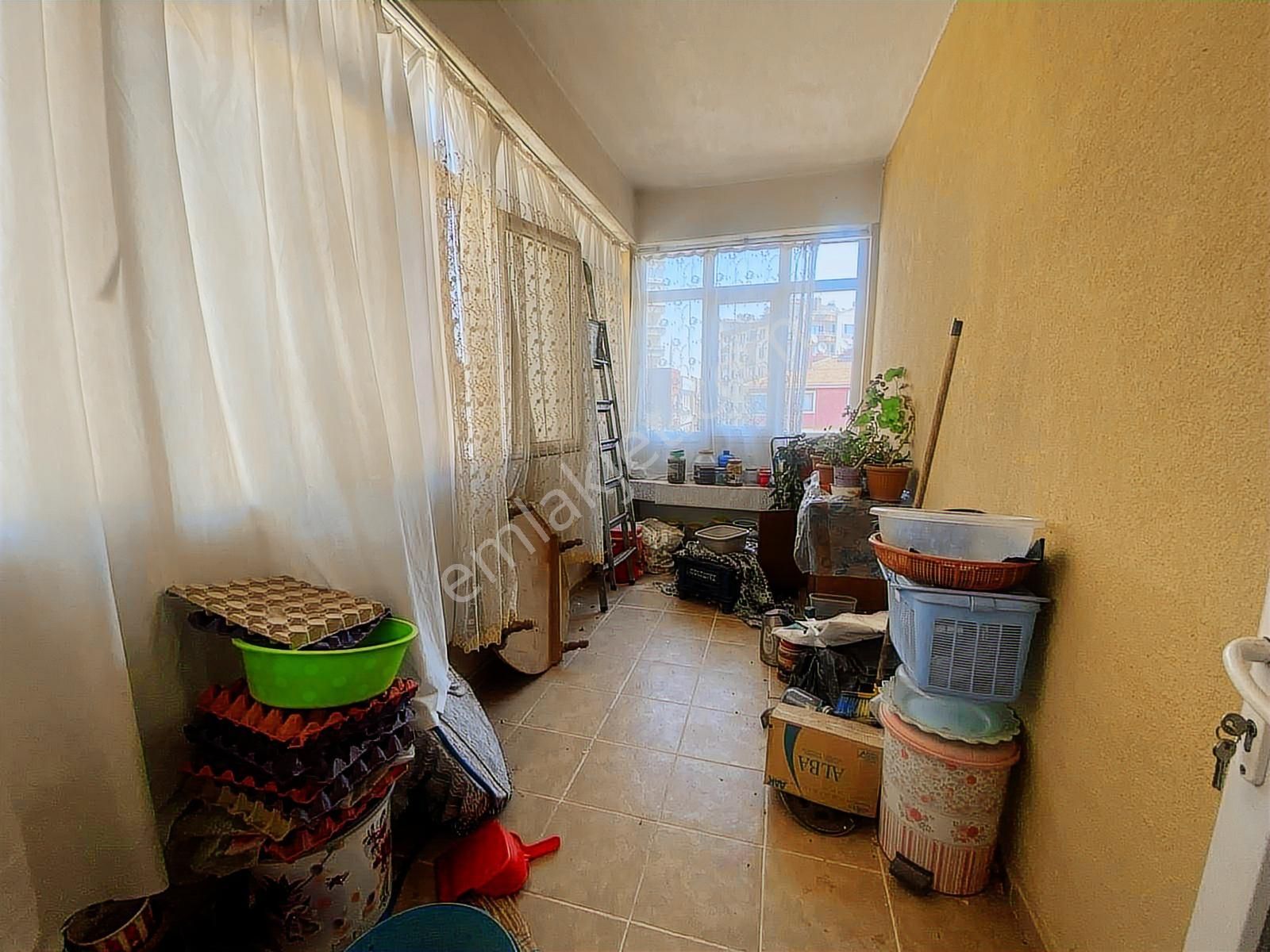 Araplar Mahallesi Fetih Caddesi Yakını 4+1 Satılık Daire - Görsel 5