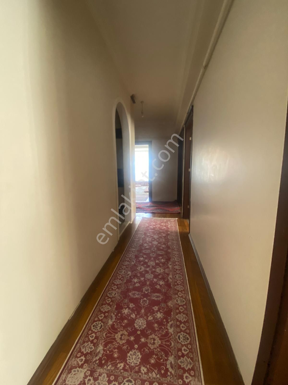 Araplar Mahallesi Fetih Caddesi Yakını 4+1 Satılık Daire - Görsel 6