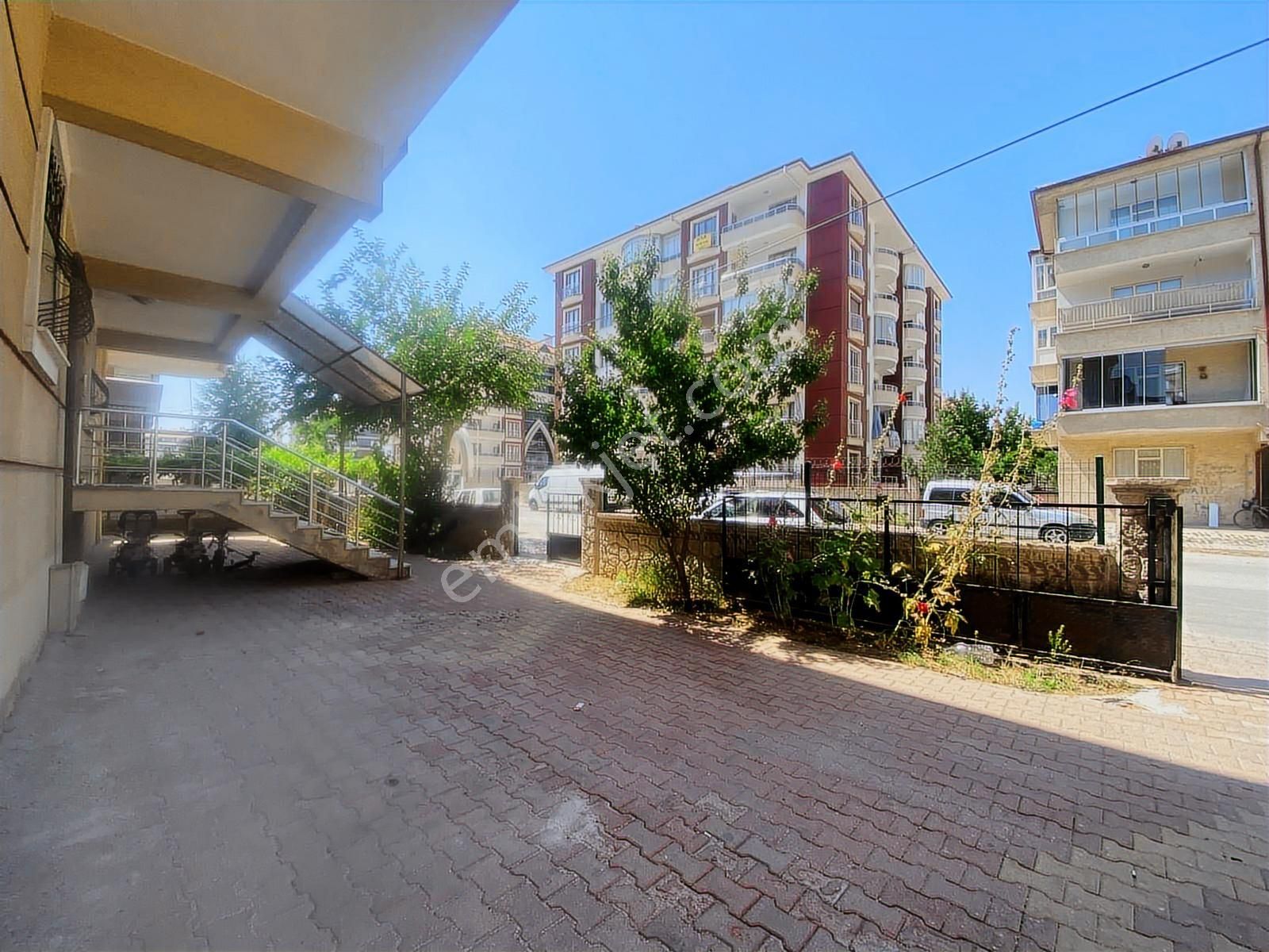 Araplar Mahallesi Fetih Caddesi Yakını 4+1 Satılık Daire - Görsel 16