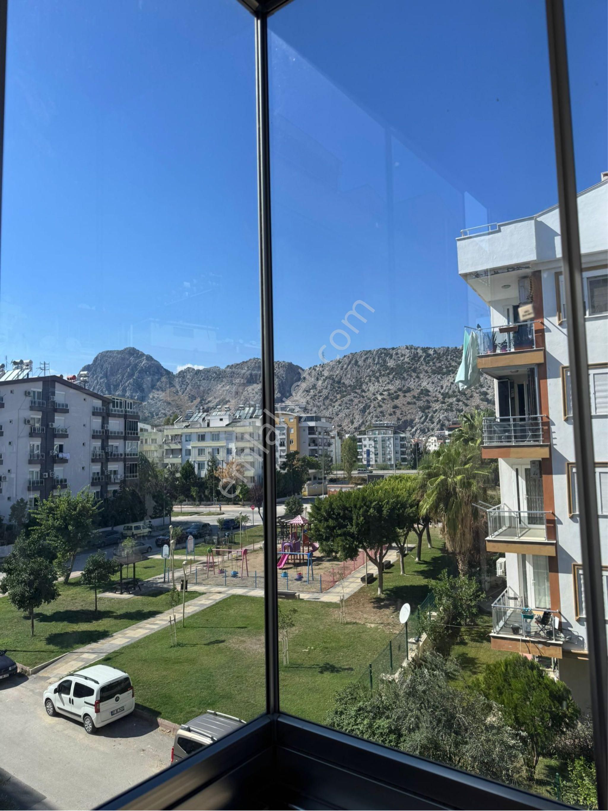 Muhteşem Manzaralı 2+1