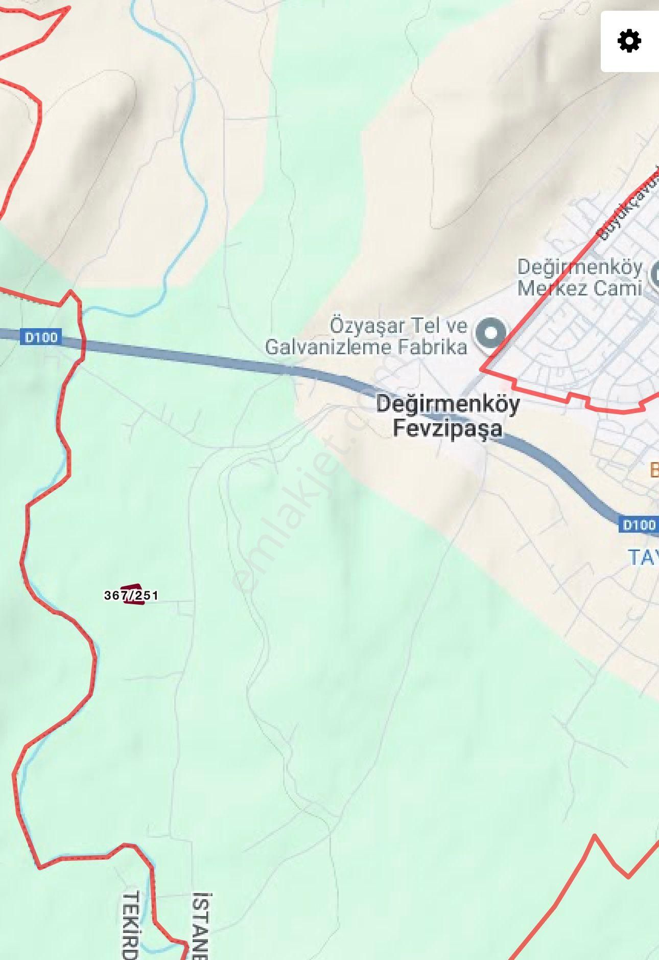 Silivri Değirmenköy Köşe Parsel Yola Cephe 548m² Satılık Arsa