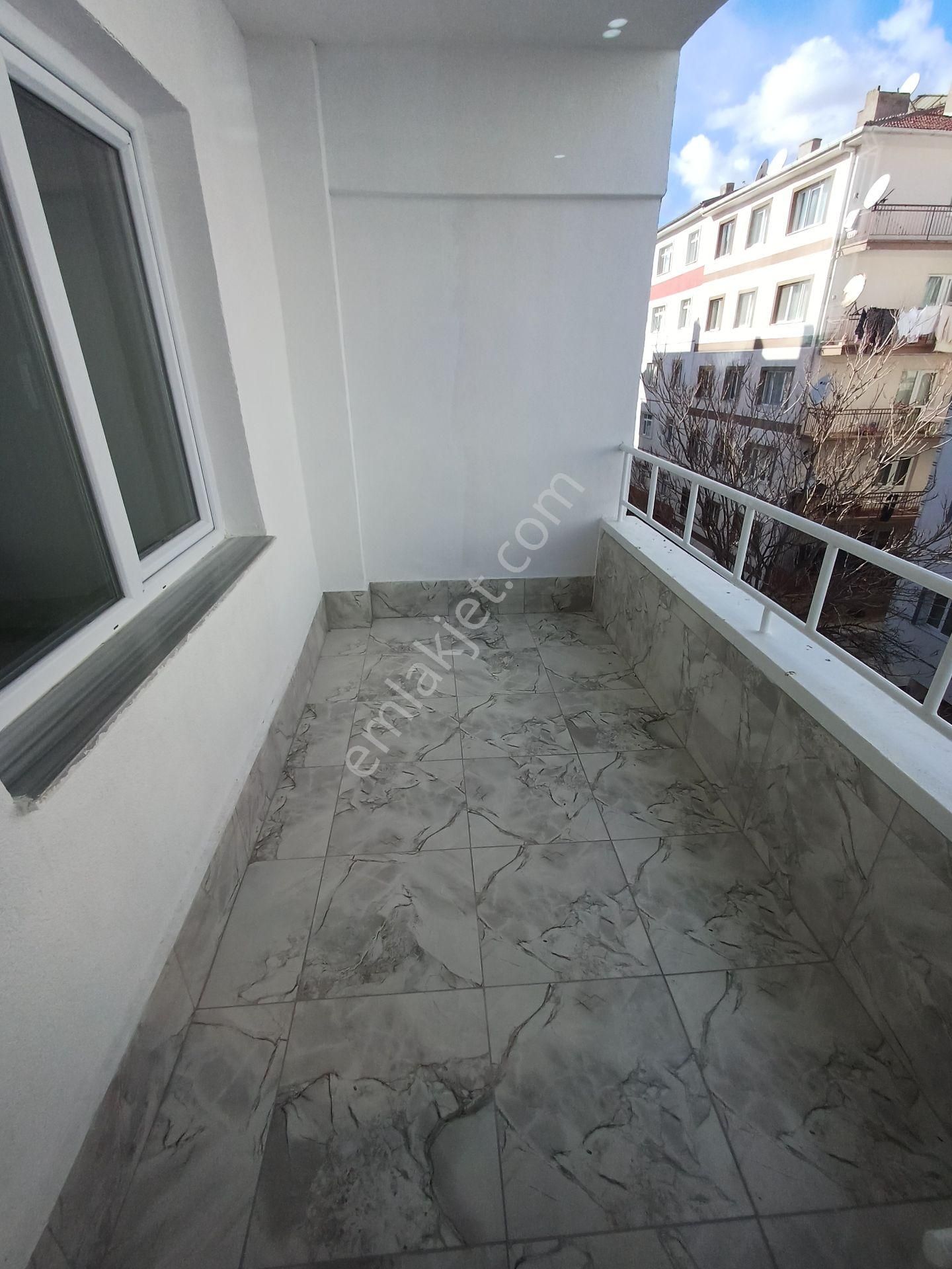 Sincan Plevne Mah.de Bosna Caddesi Üzerinde Full Yapılı Satılık 3+1 Daire - Görsel 6