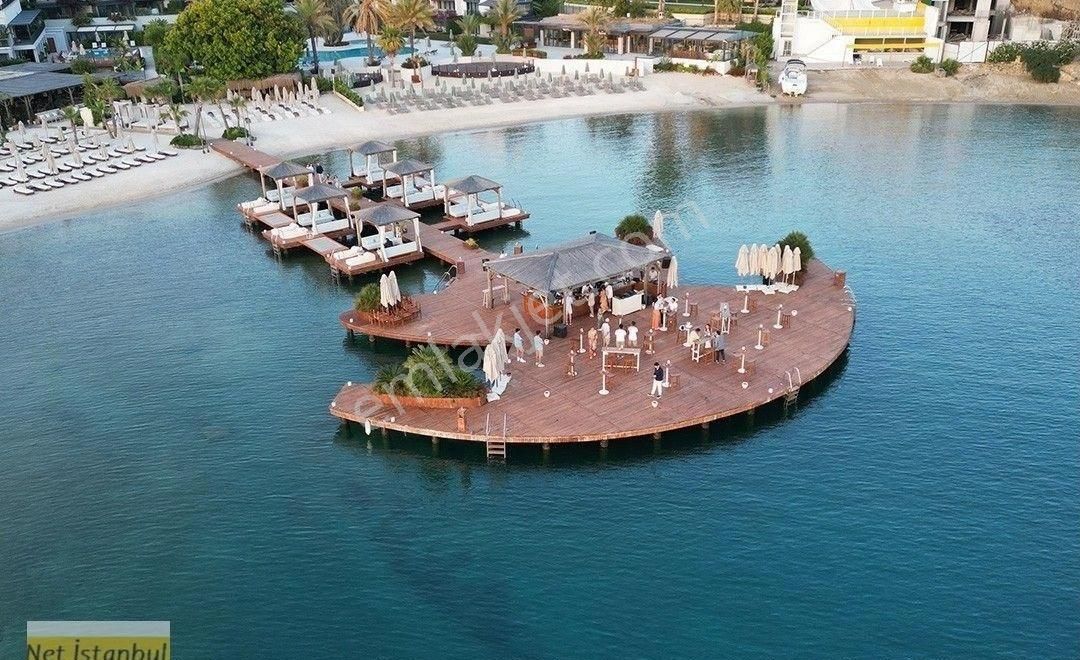 D Plaj Yalıkavakta,denize Sıfır Kum Plajlı 3+1 Satılık Rezidans