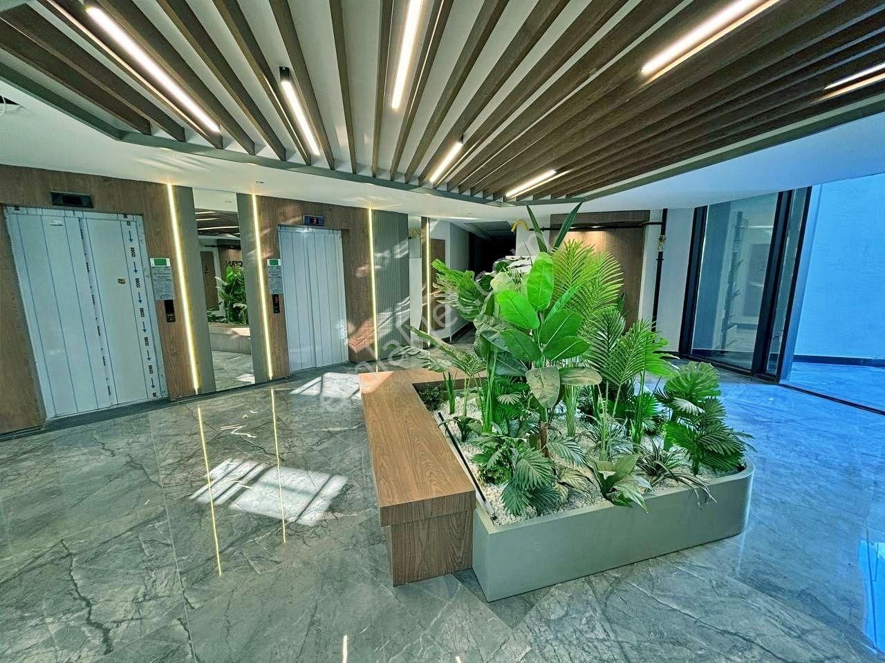 Uytundan Burhaniye Ören'de Havuzlu Ultralüks Sitede Kiralık 1+1 - Görsel 18