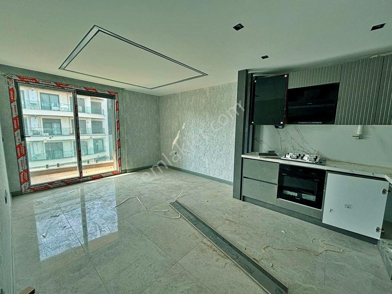 Uytundan Burhaniye Ören'de Havuzlu Ultralüks Sitede Kiralık 1+1 - Görsel 21