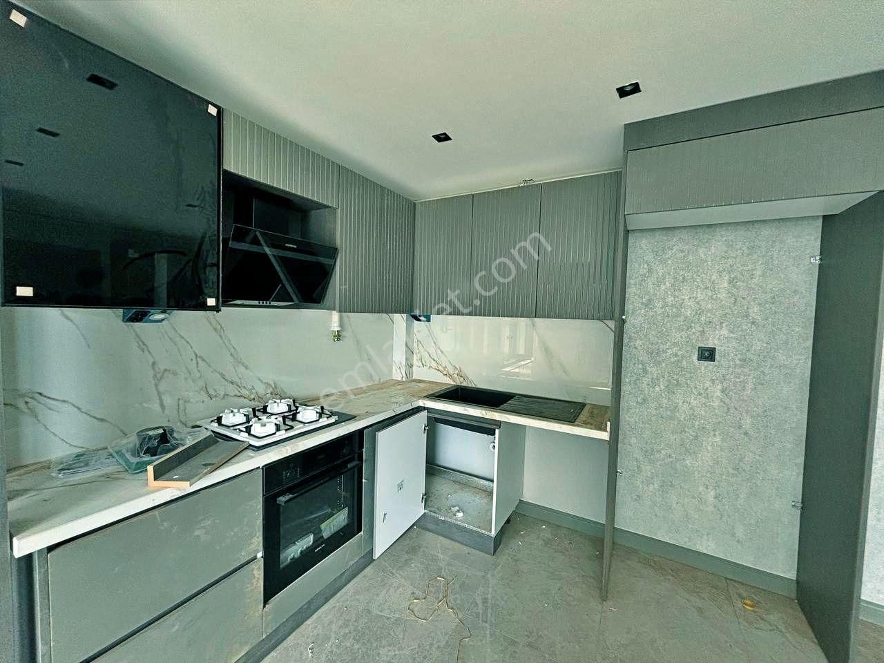 Uytundan Burhaniye Ören'de Havuzlu Ultralüks Sitede Kiralık 1+1 - Görsel 30