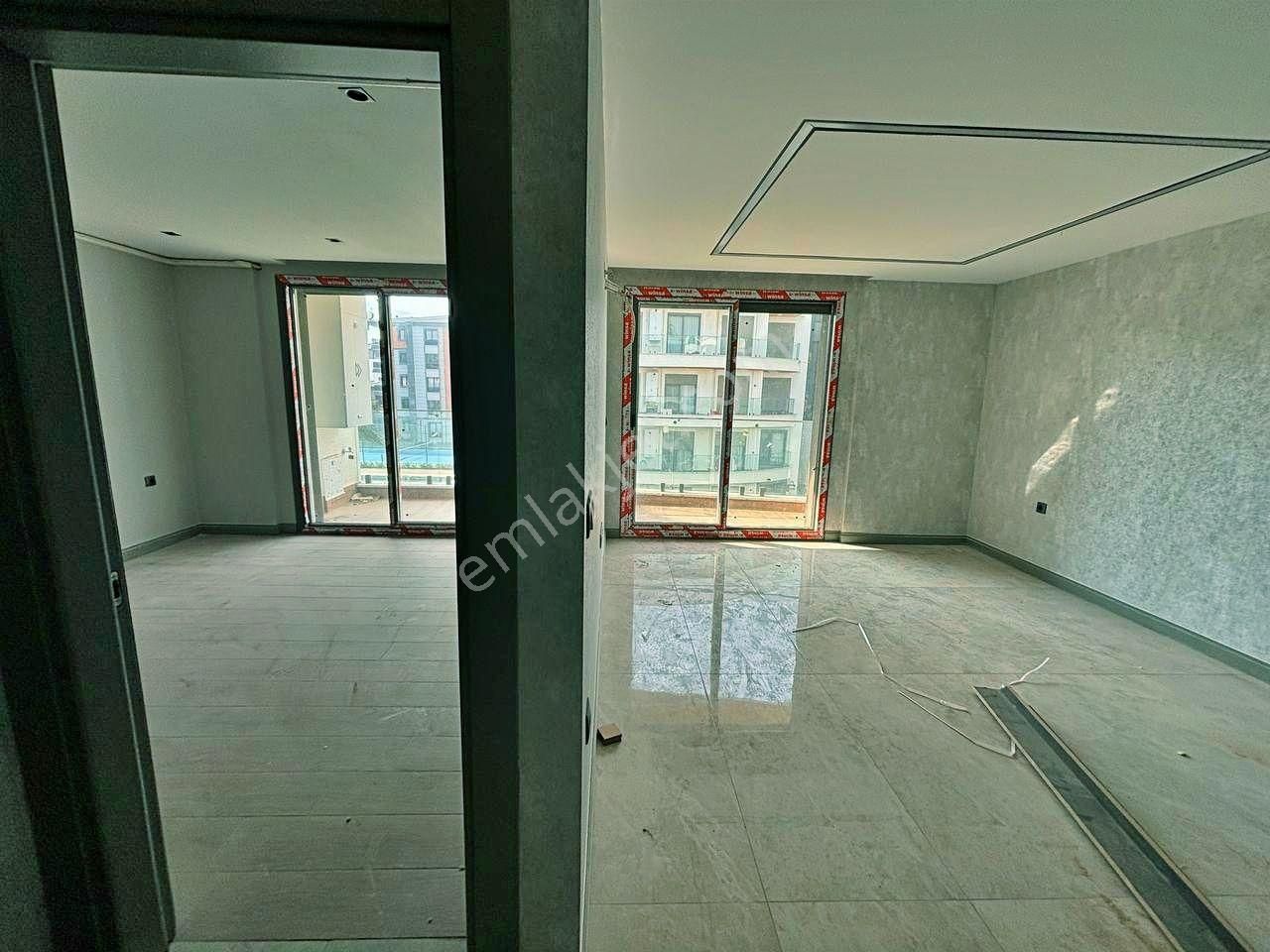 Uytundan Burhaniye Ören'de Havuzlu Ultralüks Sitede Kiralık 1+1 - Görsel 13