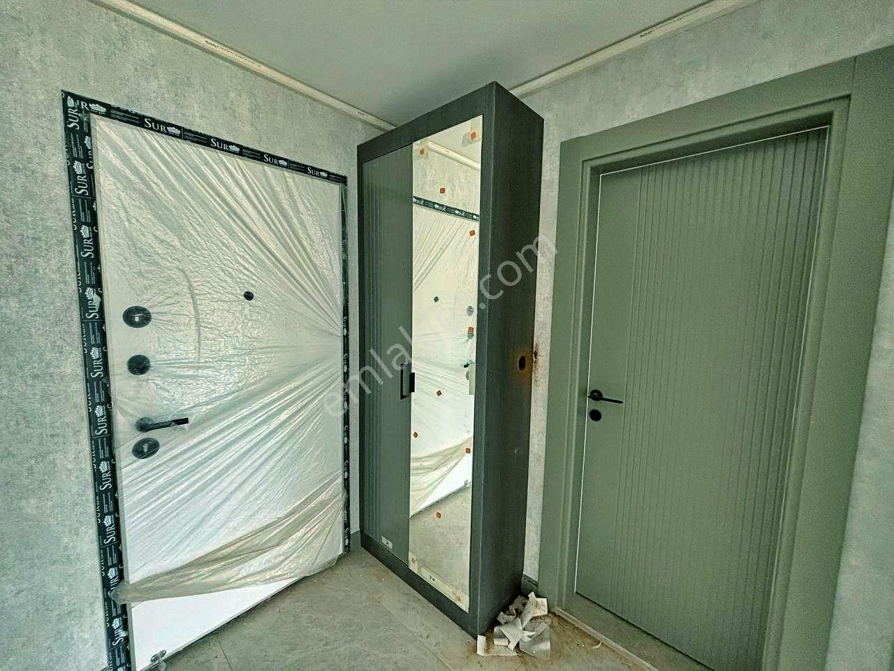 Uytundan Burhaniye Ören'de Havuzlu Ultralüks Sitede Kiralık 1+1 - Görsel 28