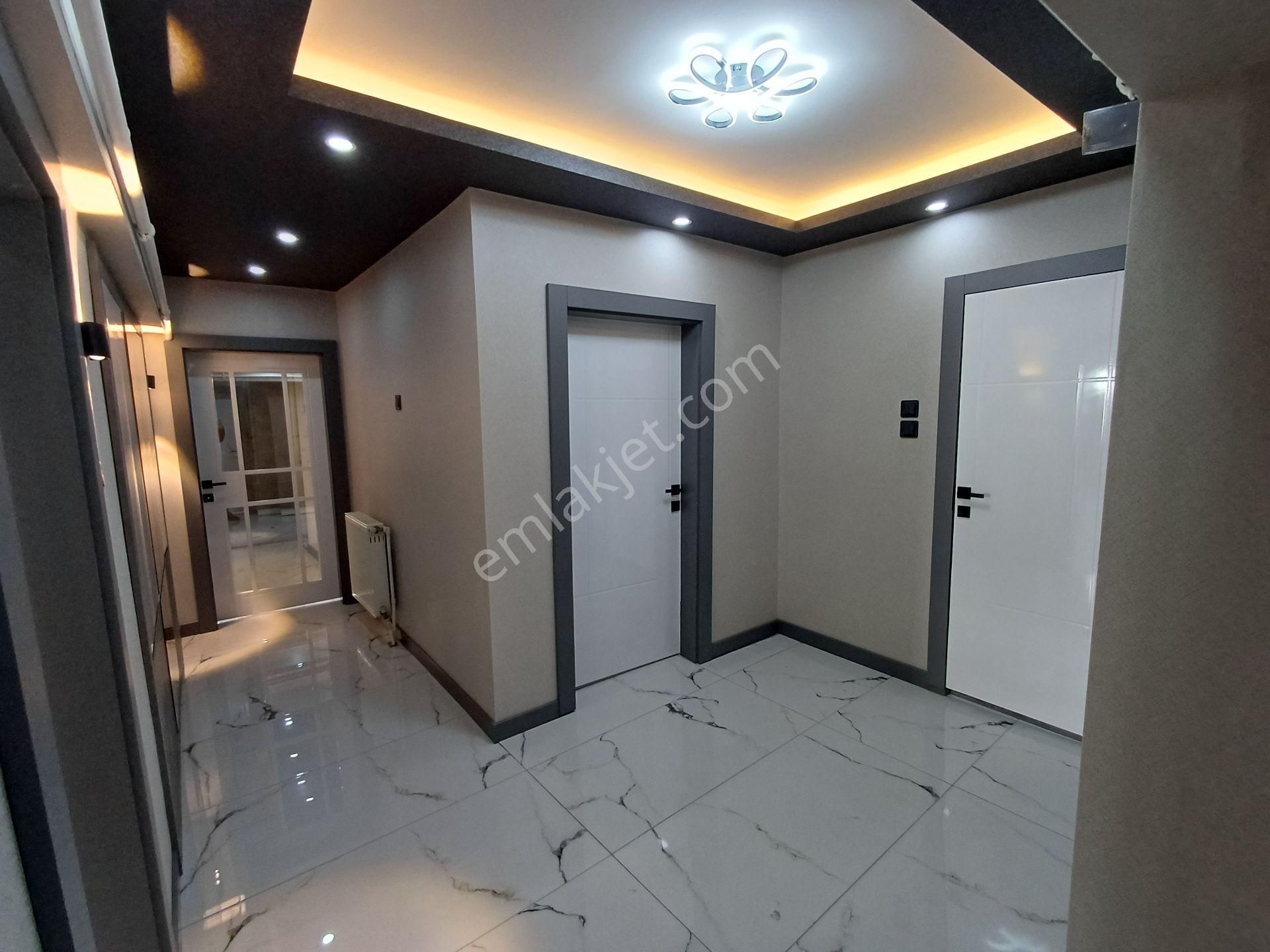 Sincan Plevne Mahallesinde Ultra Lüks Yapılı Satılık 3+1 Daire - Görsel 25