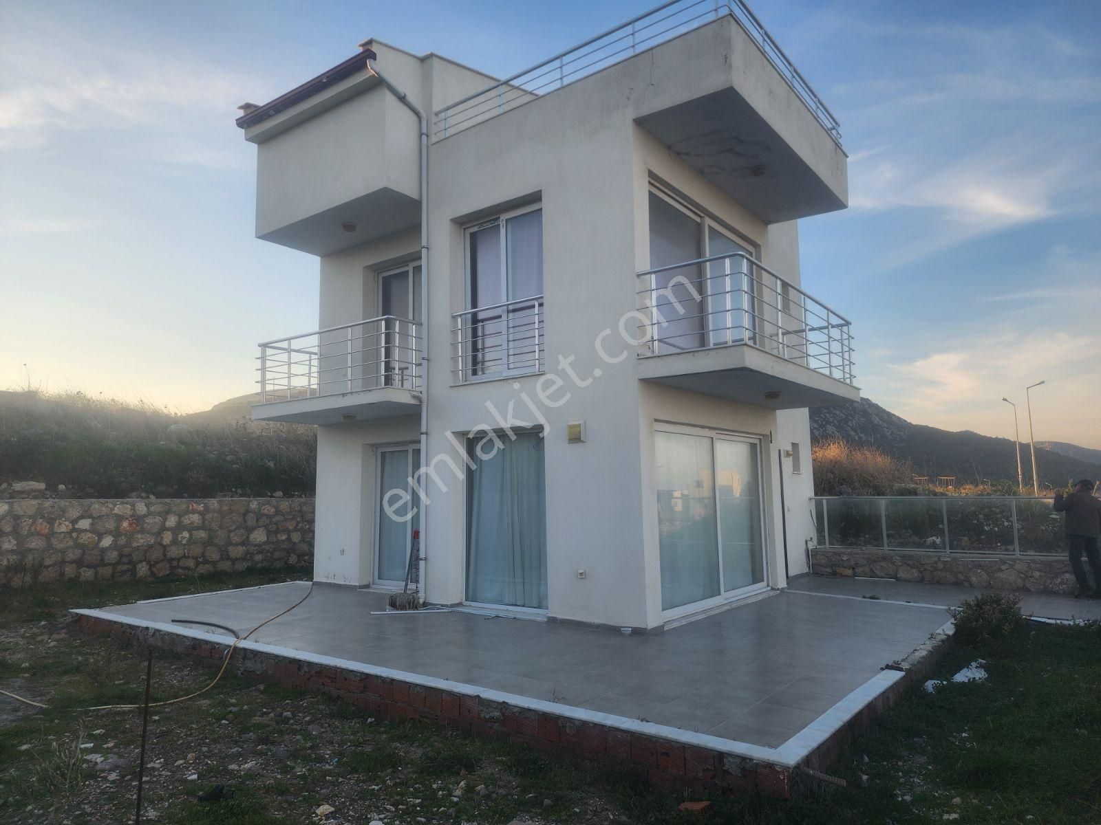 Mordoğan Emlak 4 Oda 1 Salon Eşyalı Trıblex Kiralıktır - Görsel 3
