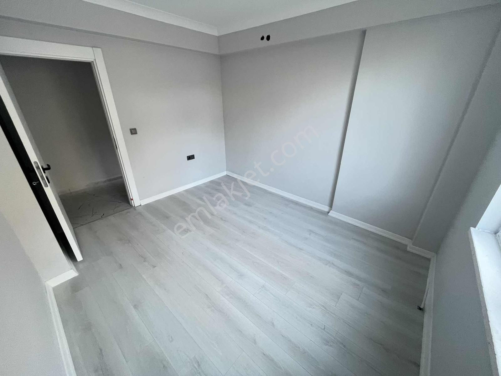 2+1 90 M2 Teras Balkon Cam Balkon Vestiyer Duşakabin Full Yapılı - Görsel 23