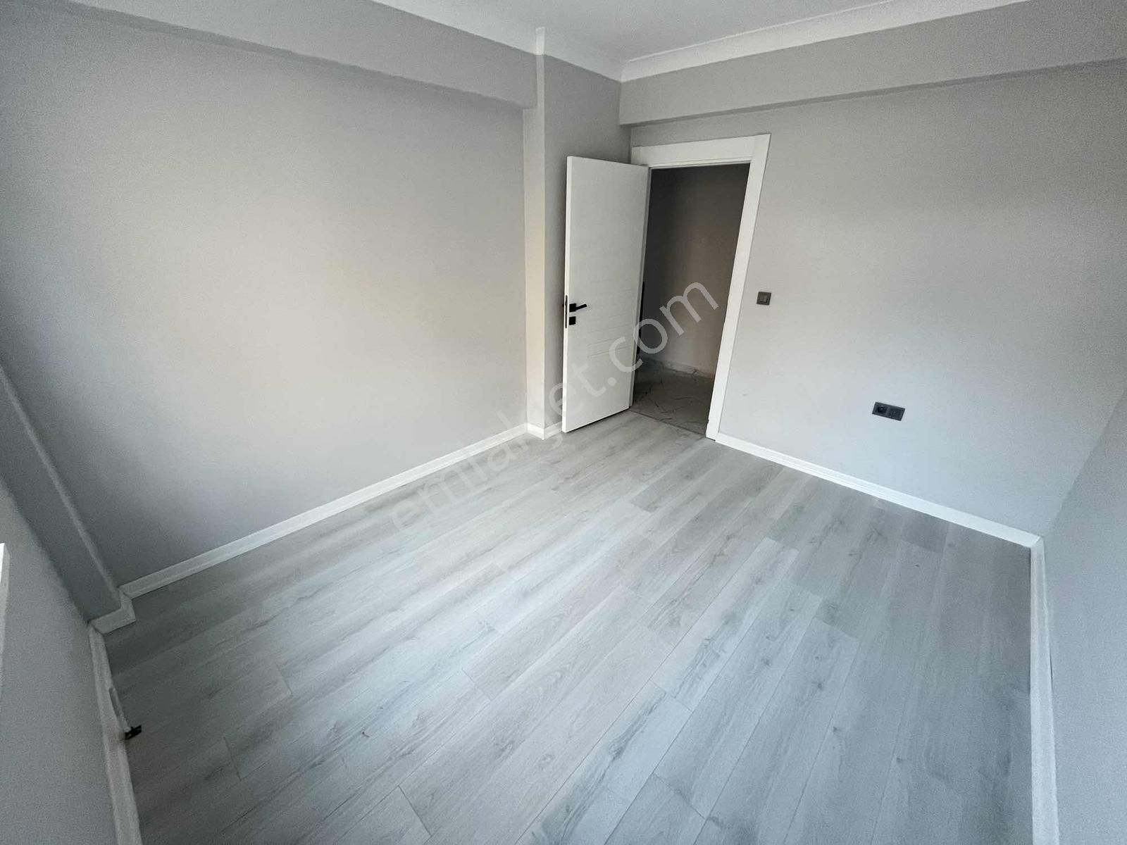 2+1 90 M2 Teras Balkon Cam Balkon Vestiyer Duşakabin Full Yapılı - Görsel 8