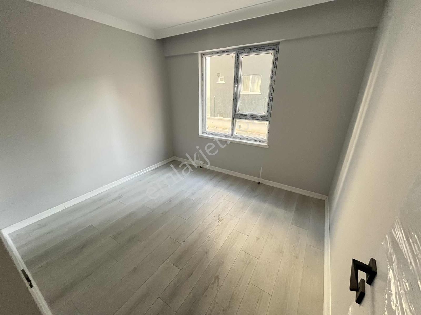 2+1 90 M2 Teras Balkon Cam Balkon Vestiyer Duşakabin Full Yapılı - Görsel 3