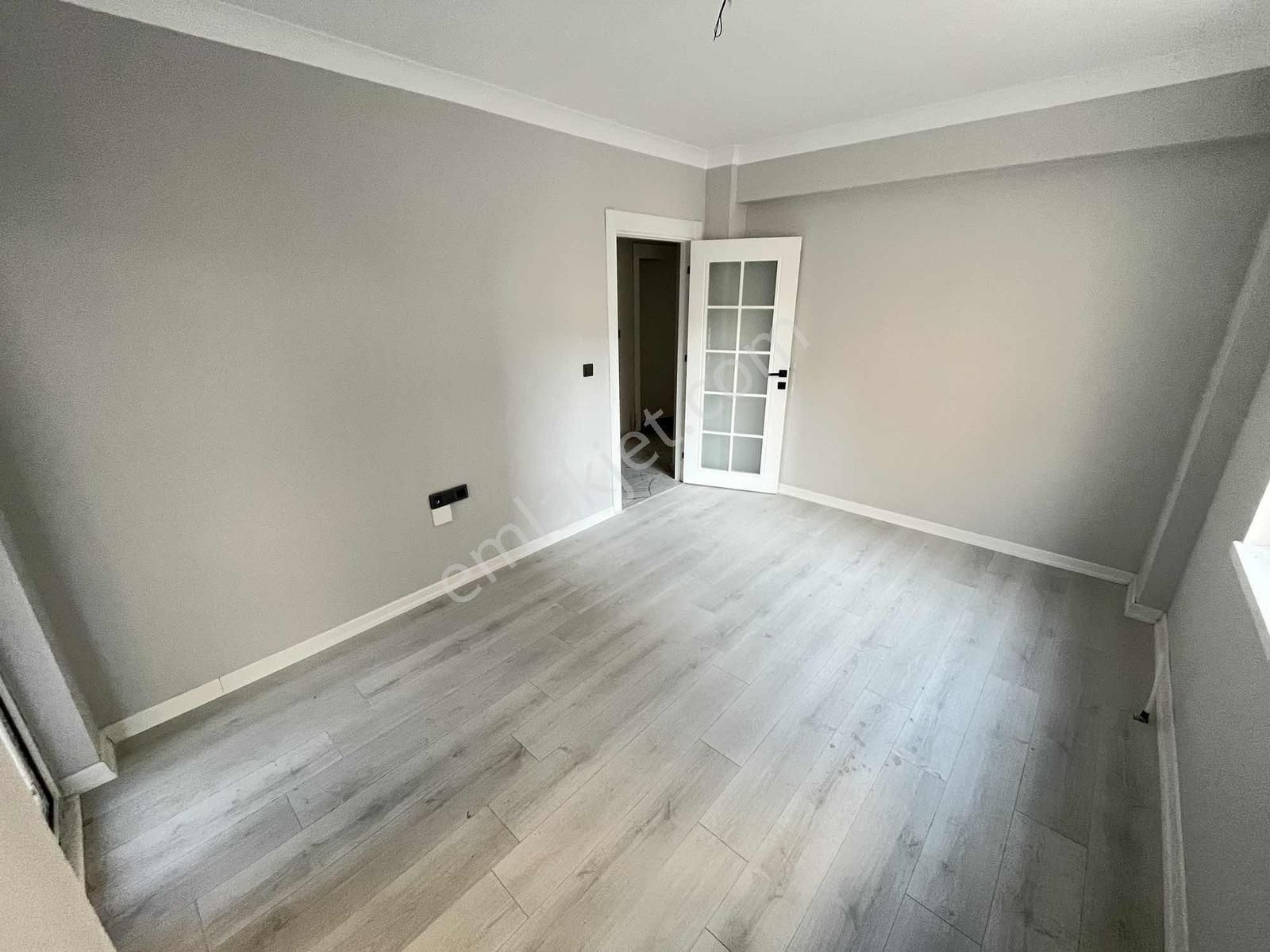 2+1 90 M2 Teras Balkon Cam Balkon Vestiyer Duşakabin Full Yapılı - Görsel 16