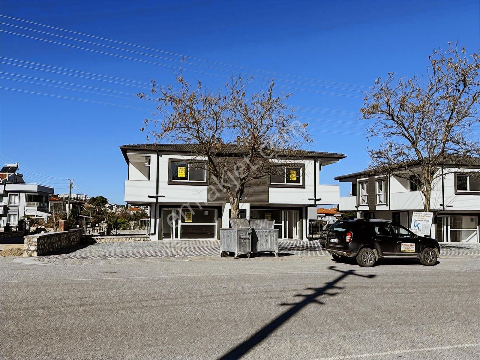 Mordoğan Emlaktan Caddeye Sıfır 60m2 Sıfır Kiralık İş Yerleri - Görsel 4