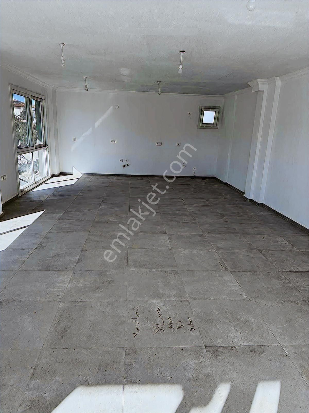 Mordoğan Emlaktan Caddeye Sıfır 60m2 Sıfır Kiralık İş Yerleri - Görsel 7