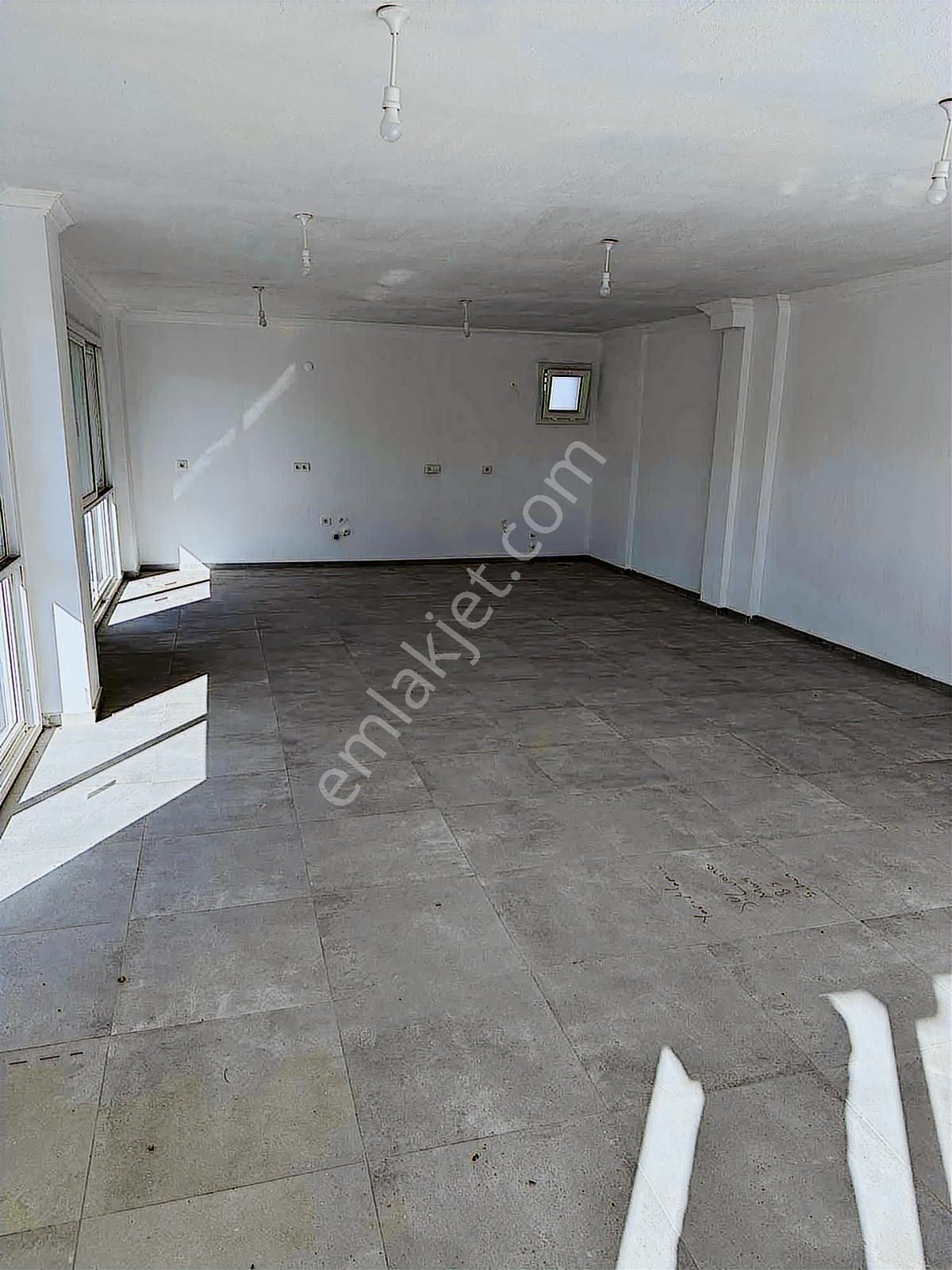 Mordoğan Emlaktan Caddeye Sıfır 60m2 Sıfır Kiralık İş Yerleri - Görsel 18