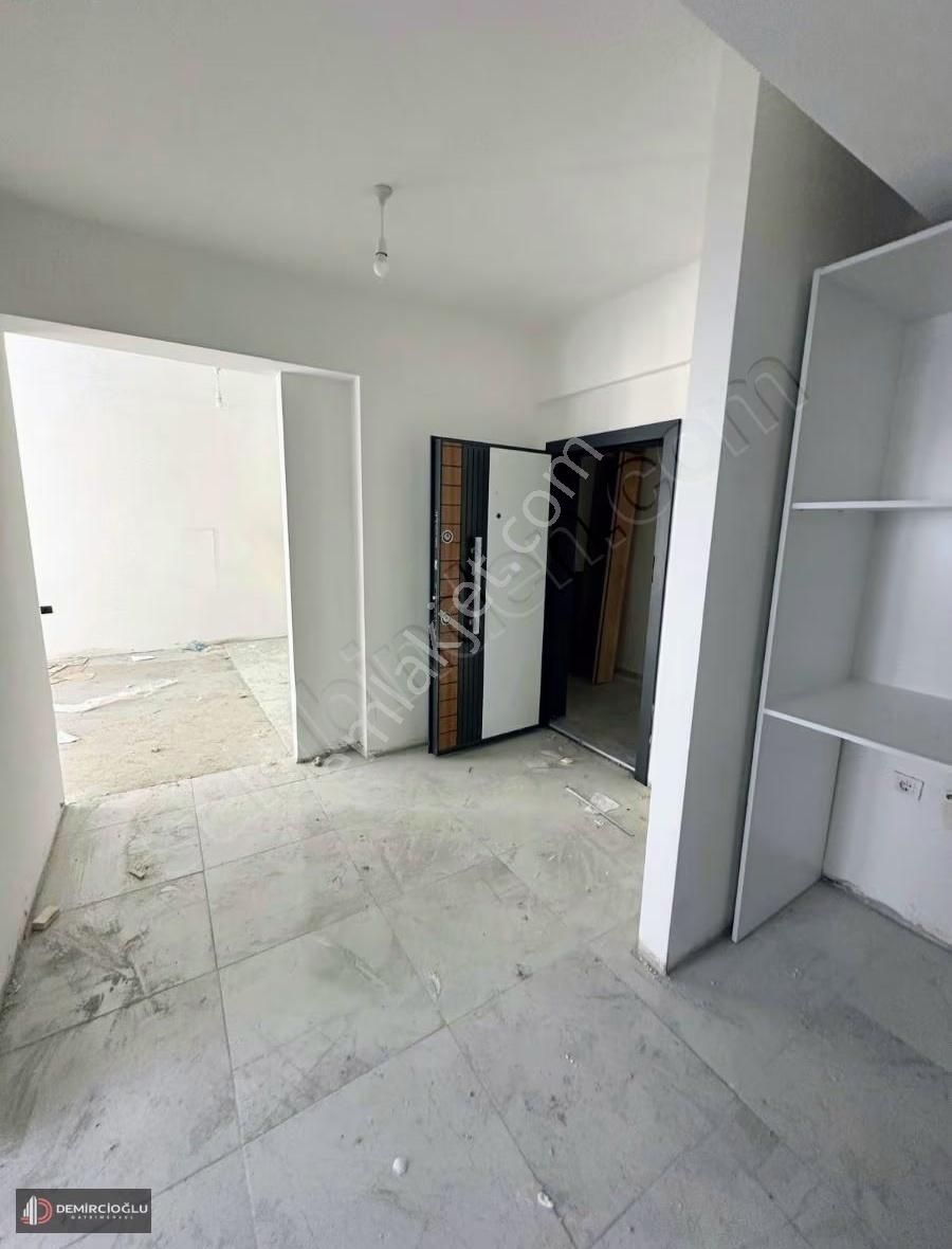 Yatay Mimari//sıfır 2,5+1 Ara Kat Daire - Görsel 8