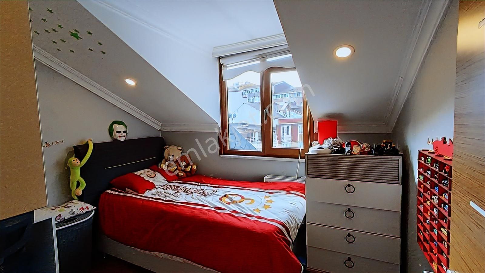 Metrobüse Yürüme Mesafesinde Çatı Dubleks - Görsel 27