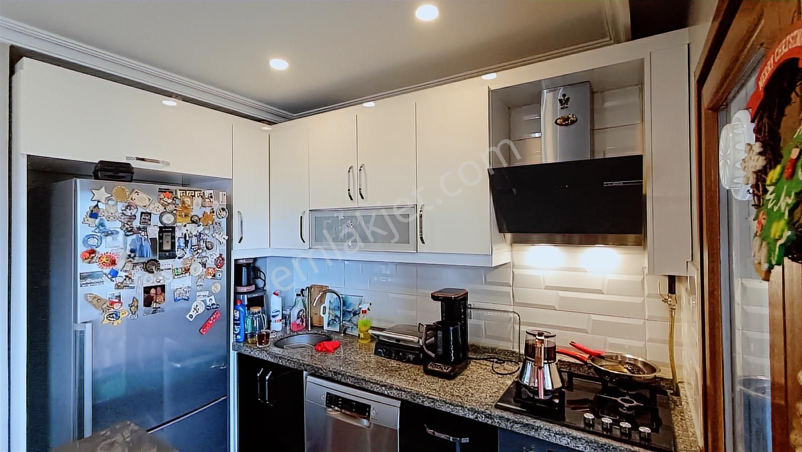 Metrobüse Yürüme Mesafesinde Çatı Dubleks - Görsel 23