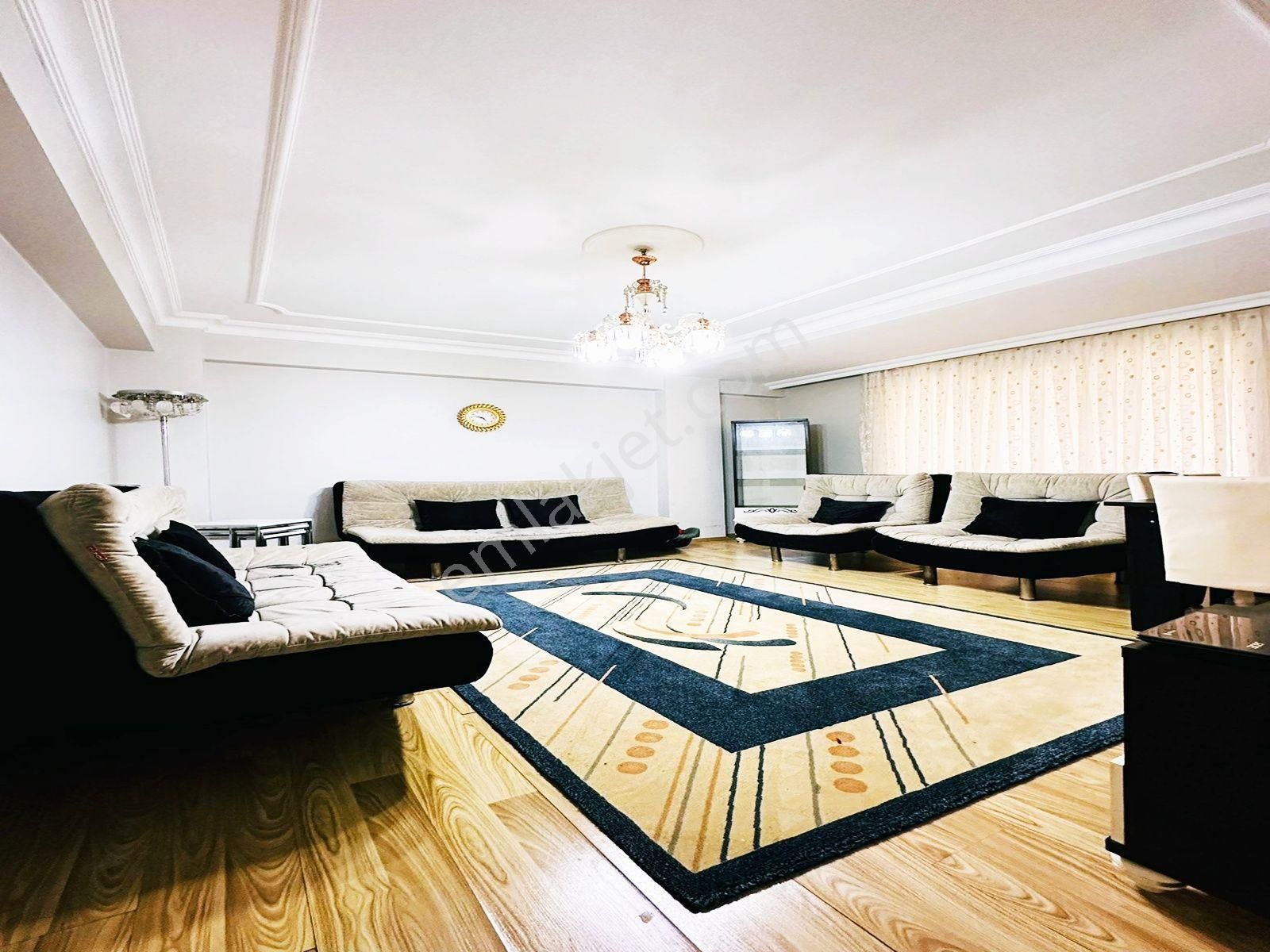 Ercin Yapı'dan Metrobüse Yürüme Mesafesi Full Eşyalı Daire!!