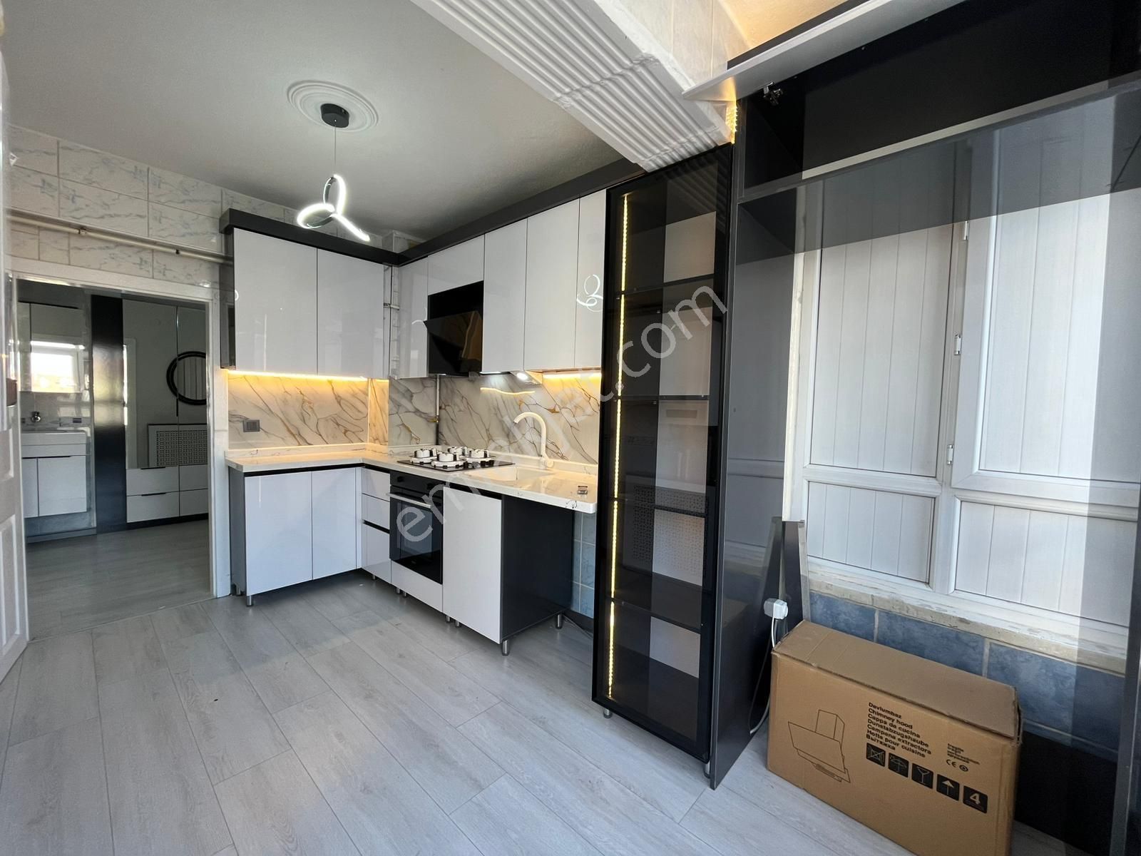 Sincan Pınarbaşı'nda 3.ara Katta 3+1 Masrafsız Daire