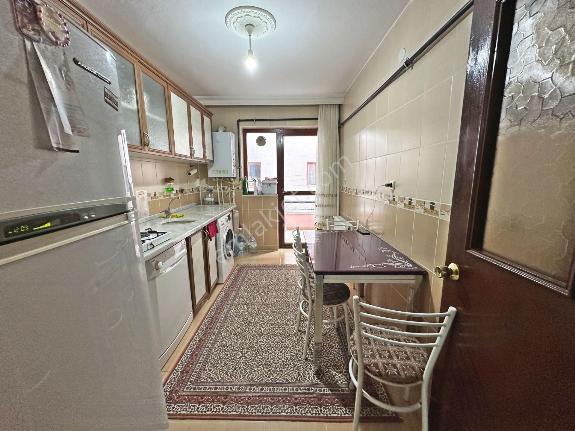 Mehtap Mahallesinde Ara Katta Ön Cephede 3+1 Satılık Daire - Görsel 5