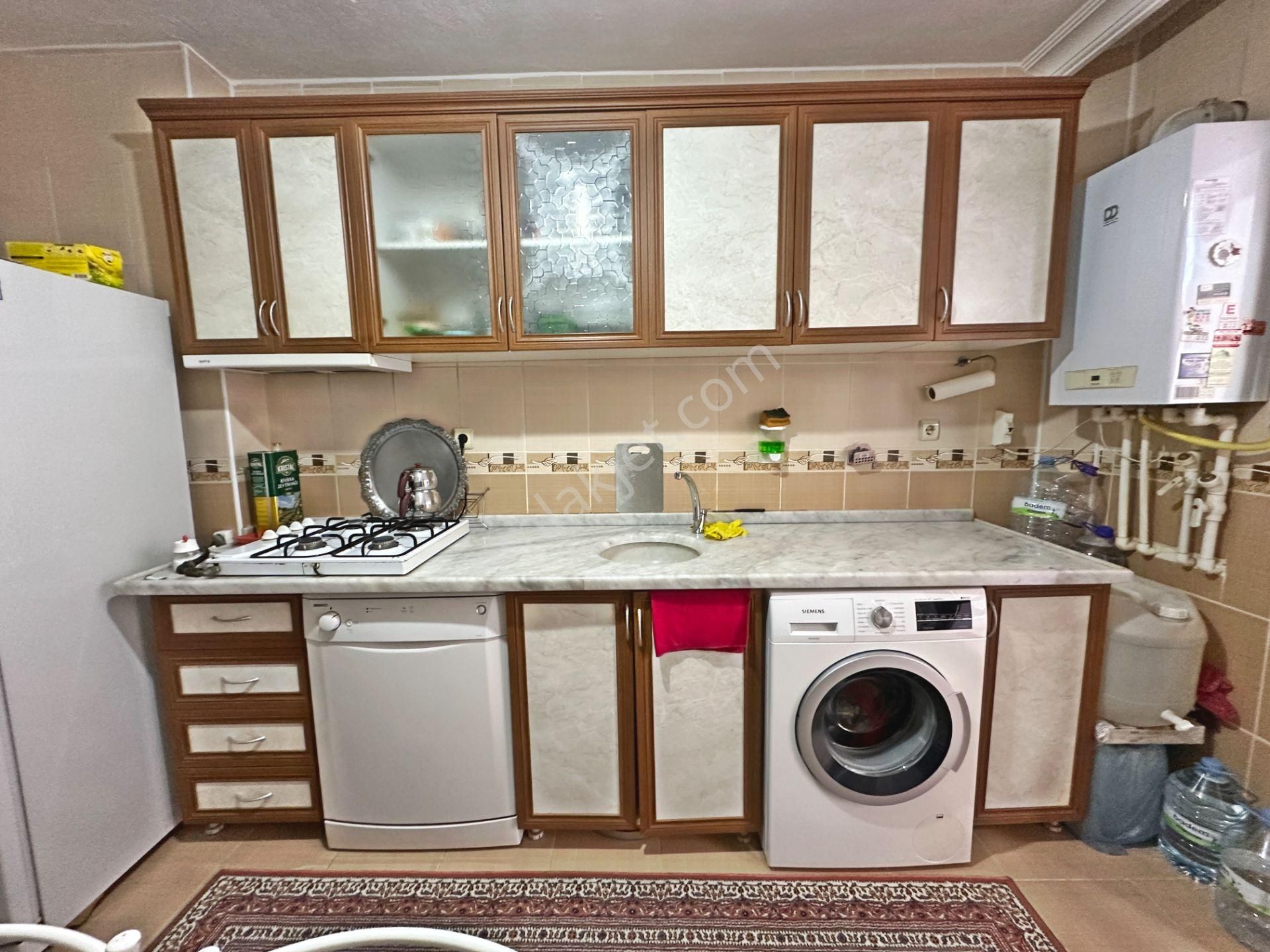 Mehtap Mahallesinde Ara Katta Ön Cephede 3+1 Satılık Daire - Görsel 6