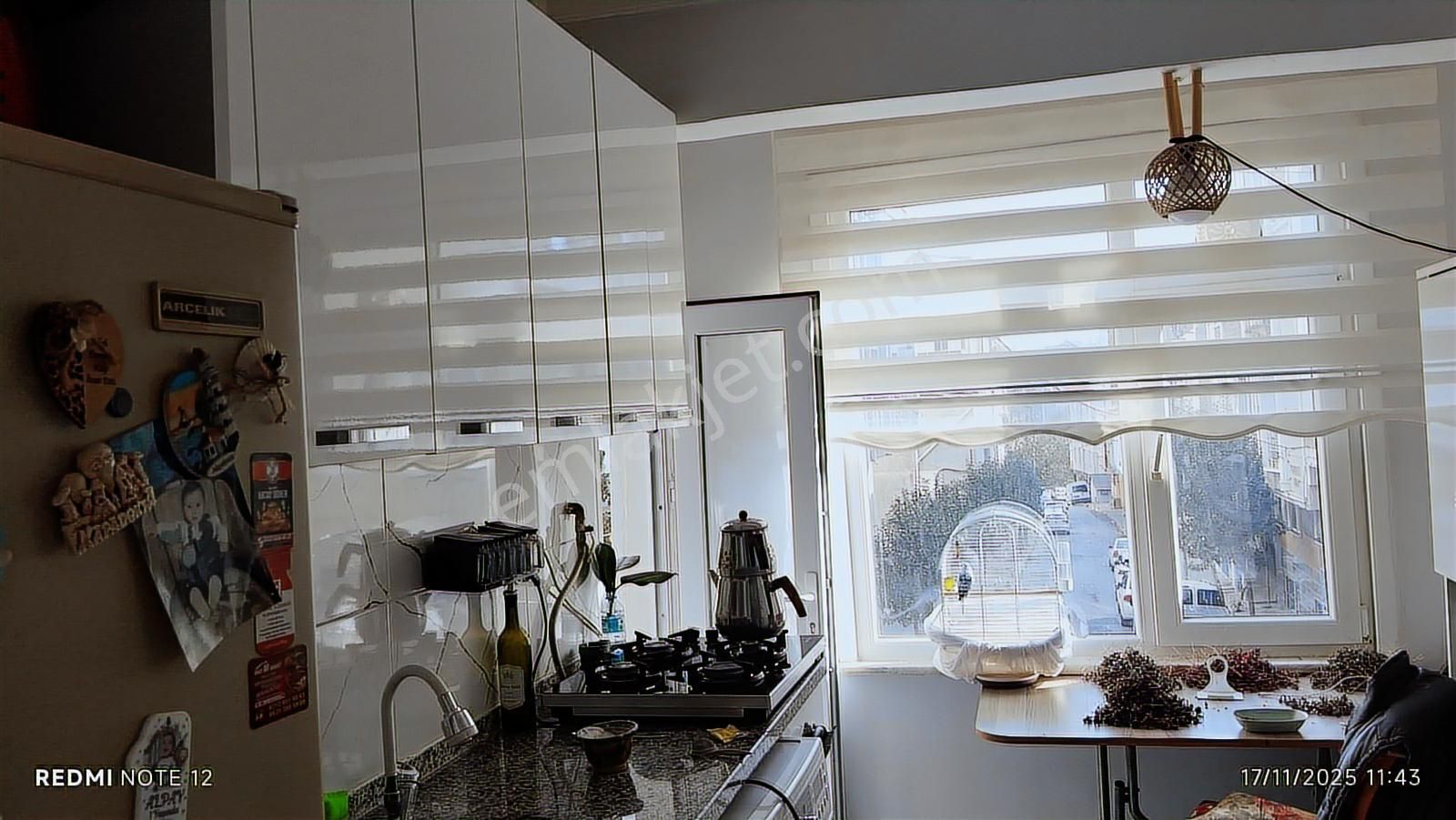 Torunlar Emlaktan Satılık2+1 Bakımlı 1.kat Balkonlu Daire