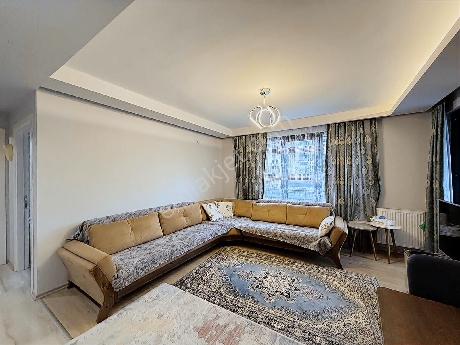 Atakan Lay'dan Atakent'te Tramvaya Cephe Satılık Eşyalı 1+1daire - Görsel 15