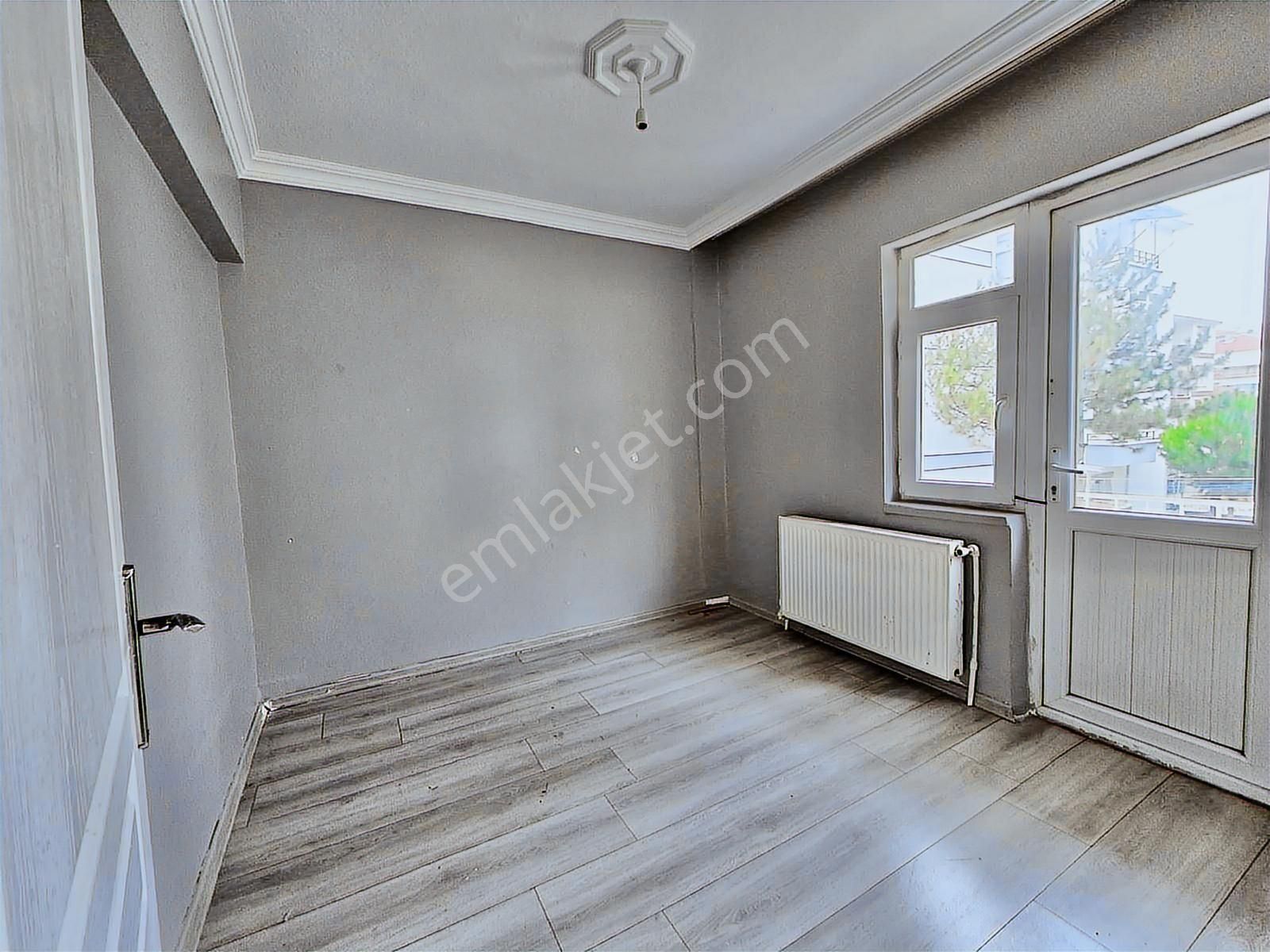 Sincan Pınarbaşı Mah. 3+1 Full Yapılı Ara Katta Satılık Daire - Görsel 14
