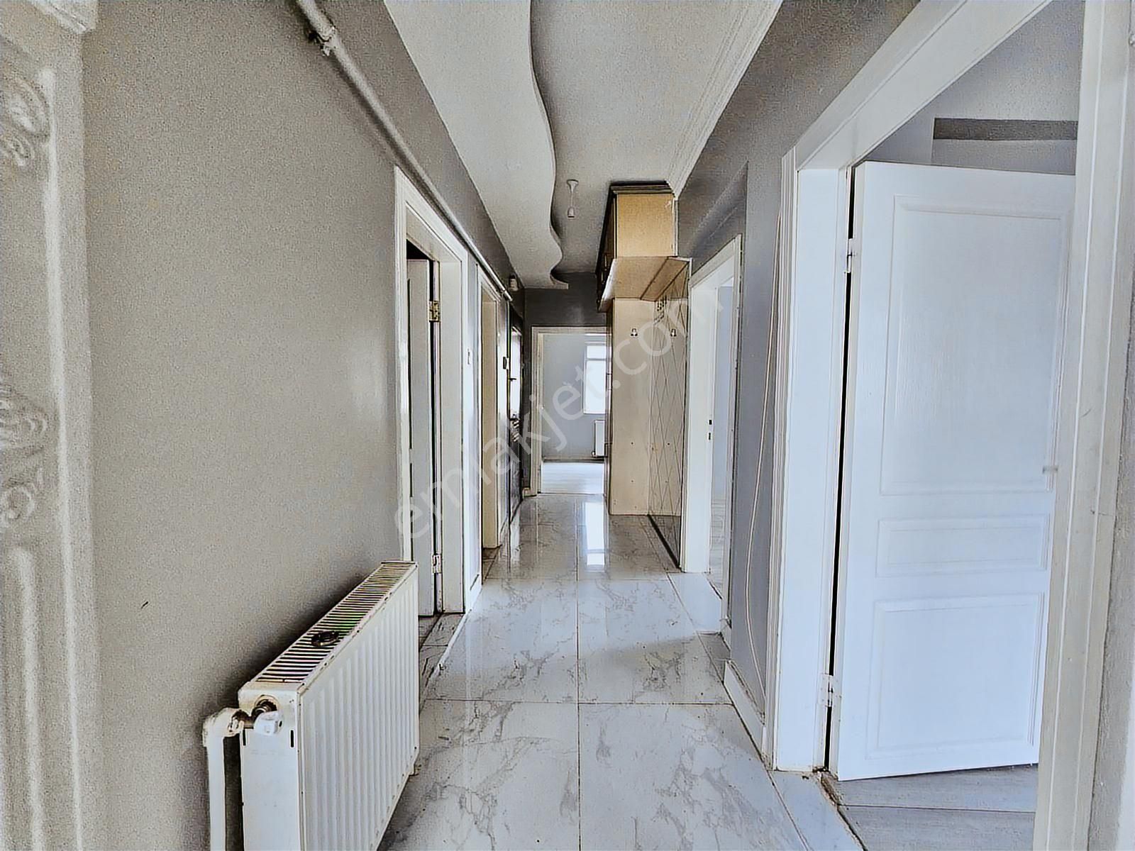 Sincan Pınarbaşı Mah. 3+1 Full Yapılı Ara Katta Satılık Daire - Görsel 29
