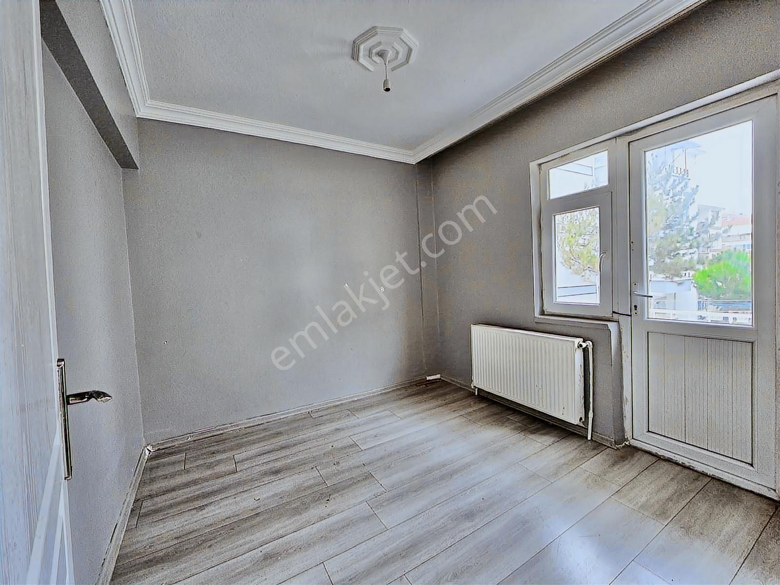 Sincan Pınarbaşı Mah. 3+1 Full Yapılı Ara Katta Satılık Daire - Görsel 35