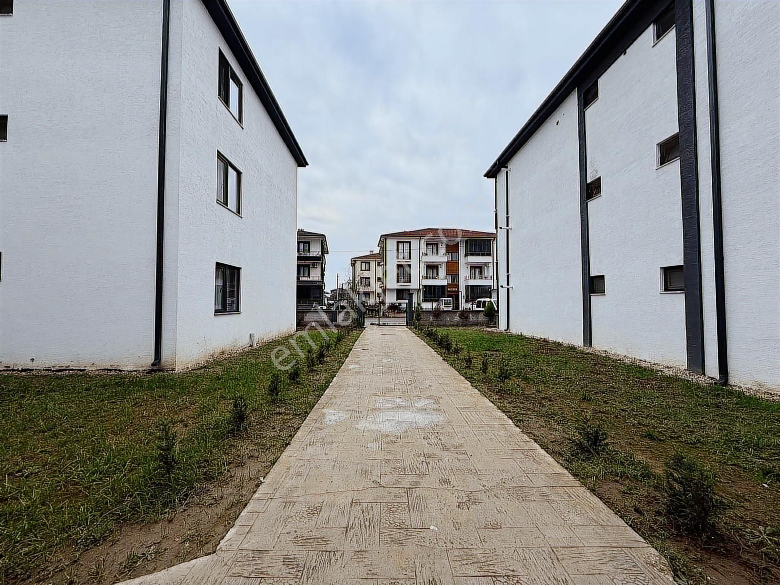 Yön Group'tan Orta Kat Satılık 2+1 Daire Çarşıya Yürüme Mesafesi - Görsel 2