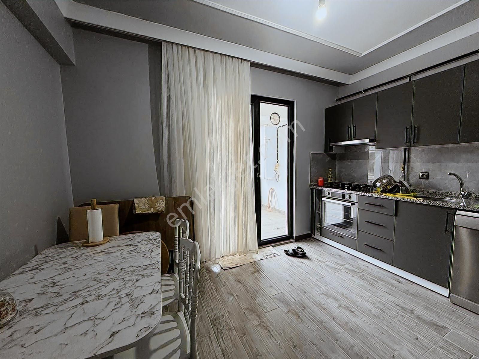 Yön Group'tan Orta Kat Satılık 2+1 Daire Çarşıya Yürüme Mesafesi - Görsel 23