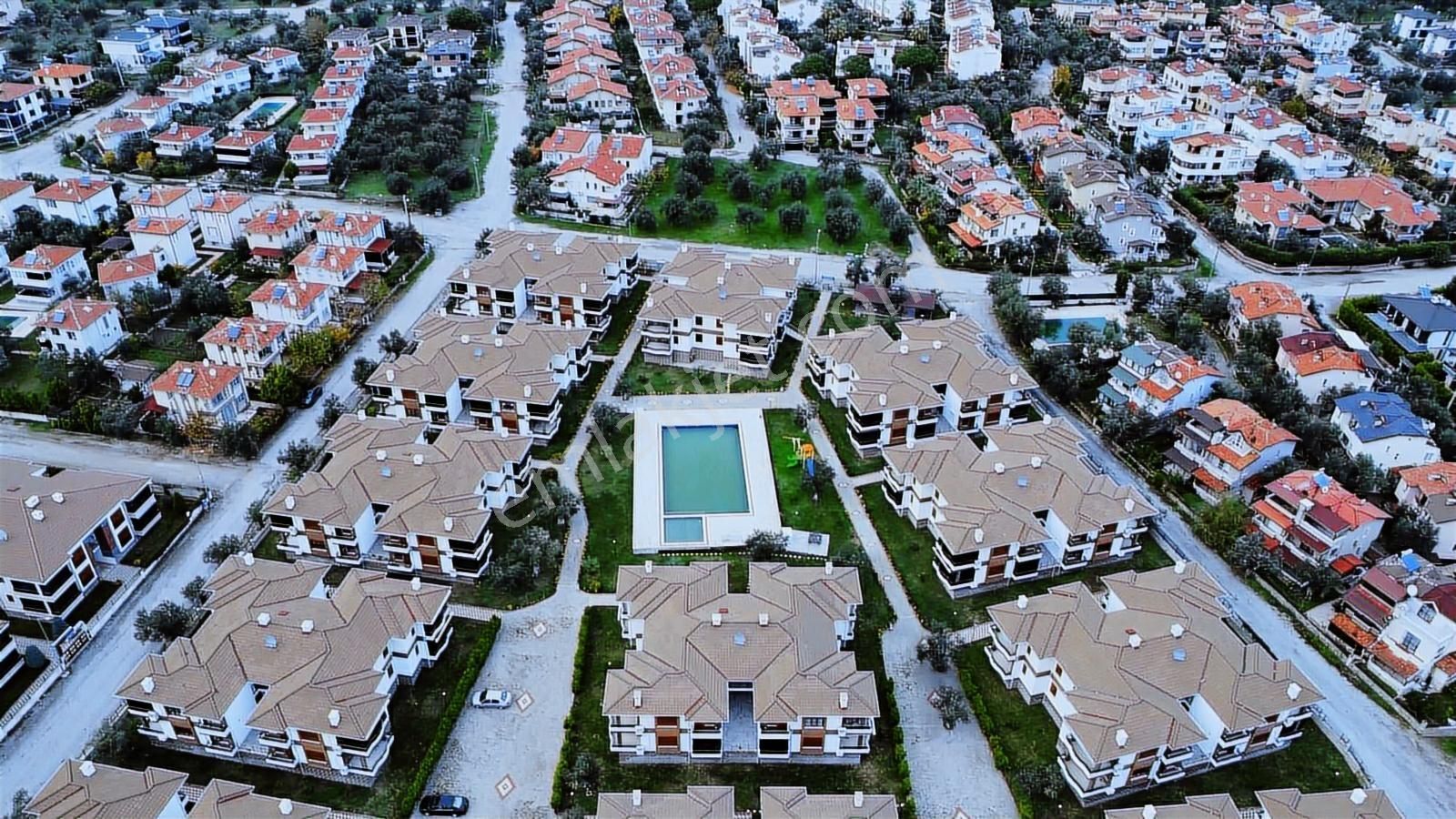 Altınoluk'ta Havuzlu Sitede 2+1 Modern Daire Erim Gayrimenkul - Görsel 16